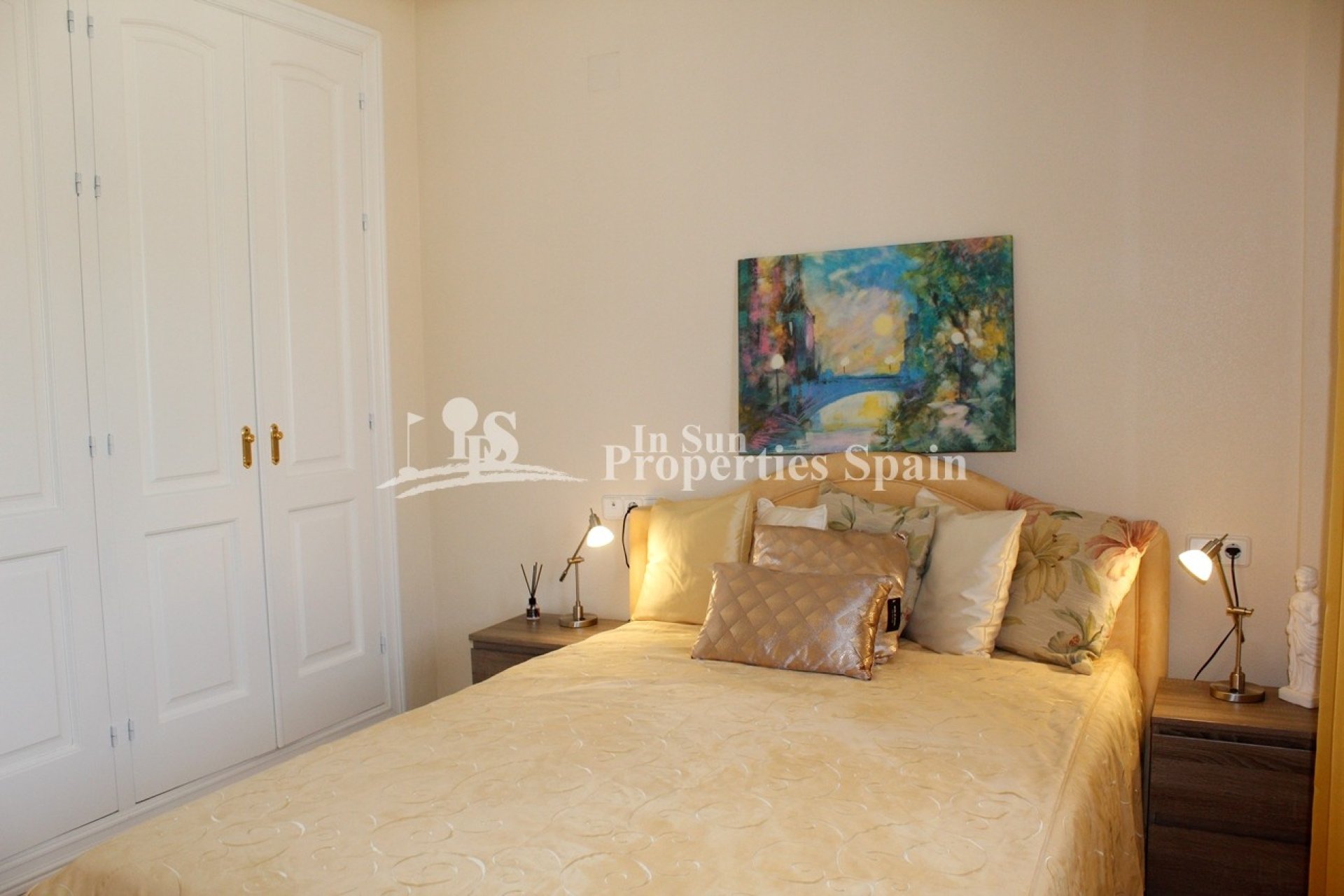 Herverkoop - Villa -
Orihuela Costa - Campoamor Golf