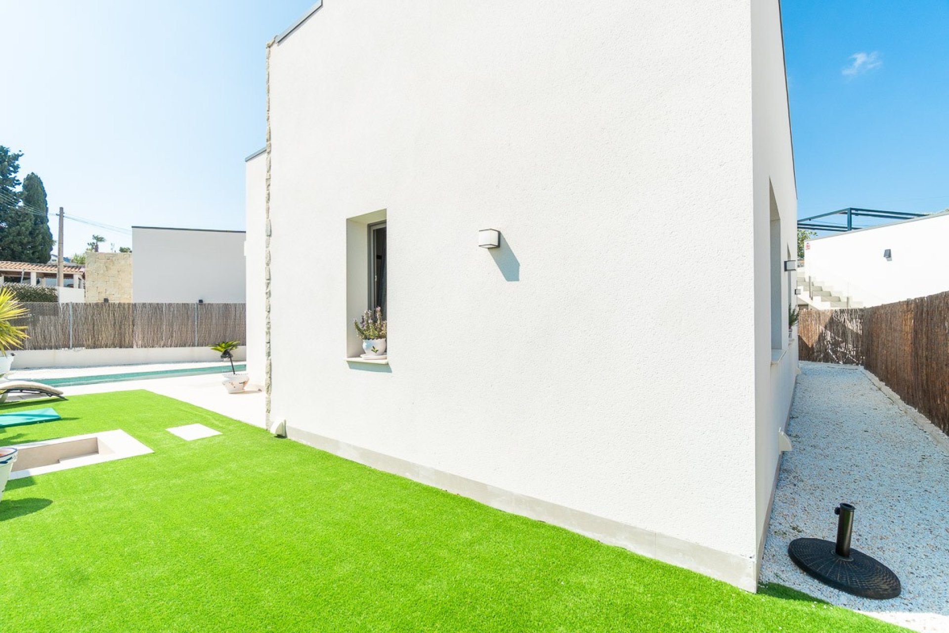 Herverkoop - Villa -
Orihuela Costa - Campoamor