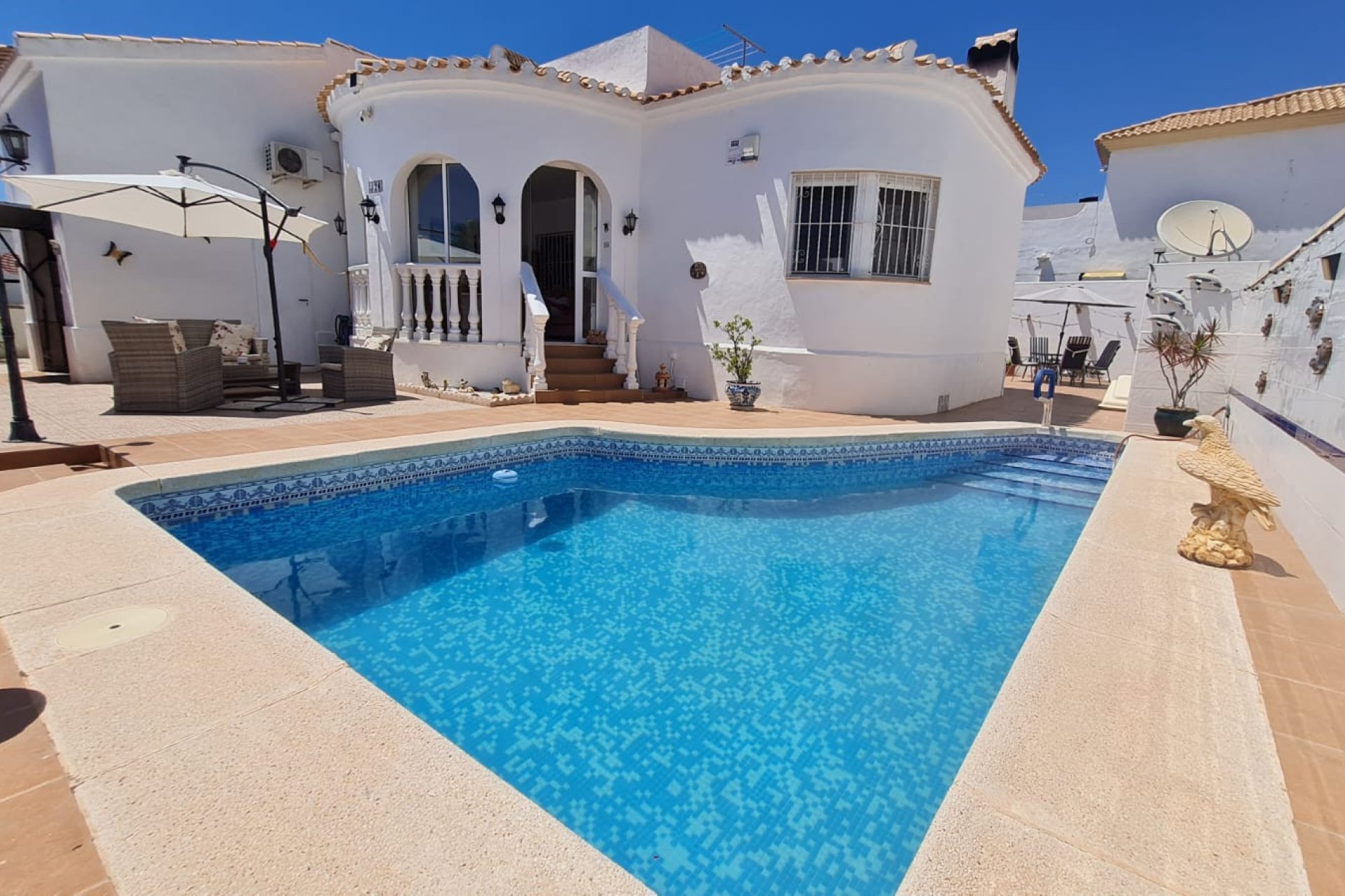 Herverkoop - Villa -
Orihuela Costa - La Florida