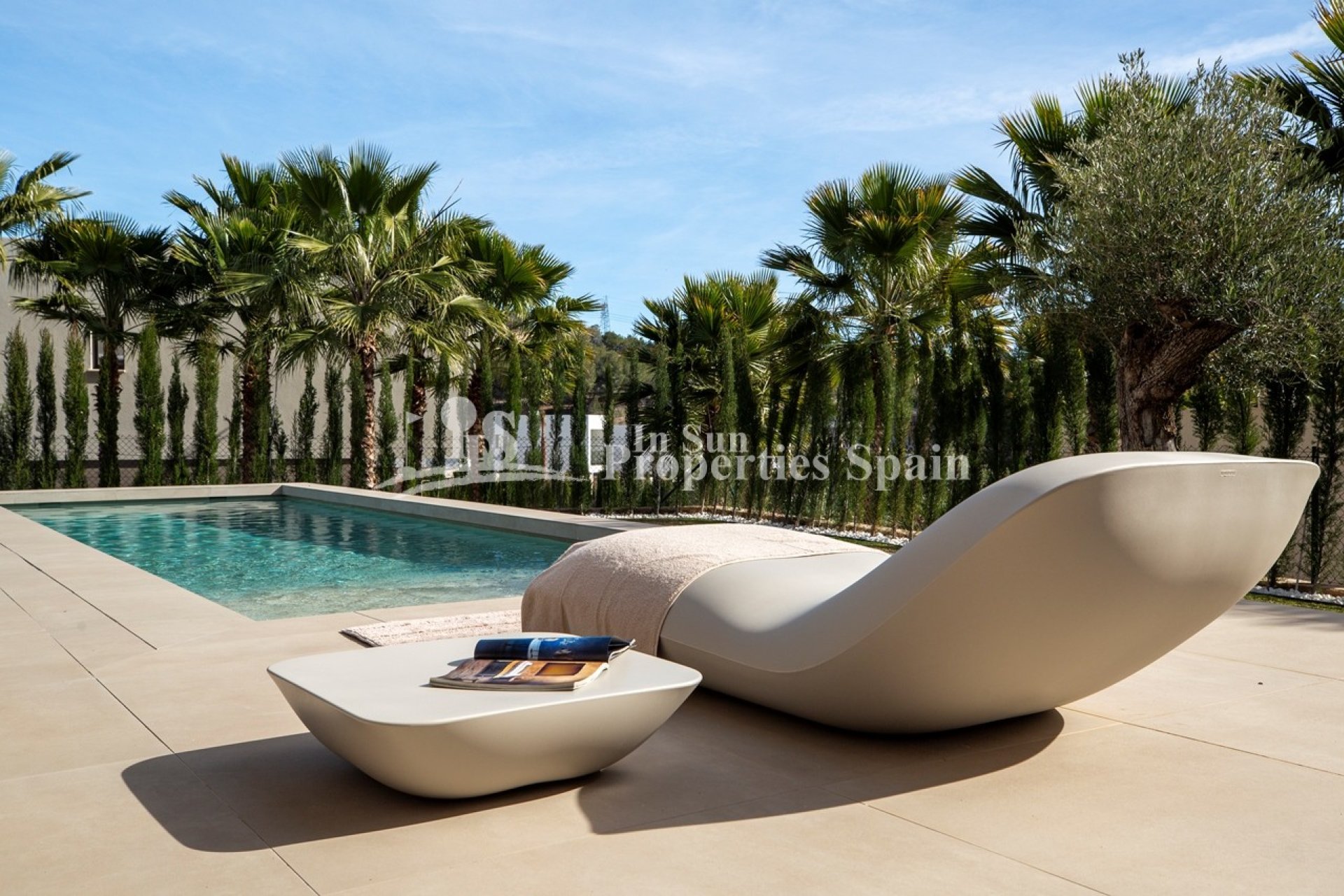 Herverkoop - Villa -
Orihuela Costa - Las Colinas Golf