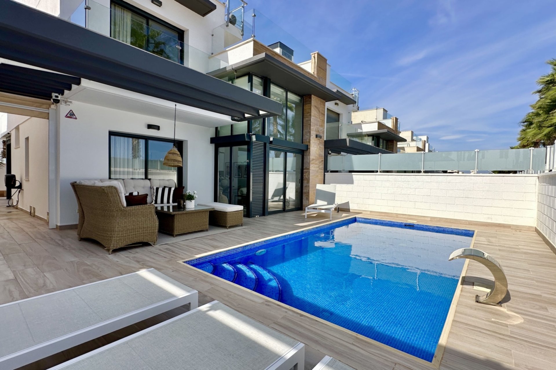 Herverkoop - Villa -
Orihuela Costa - Lomas de Cabo Roig