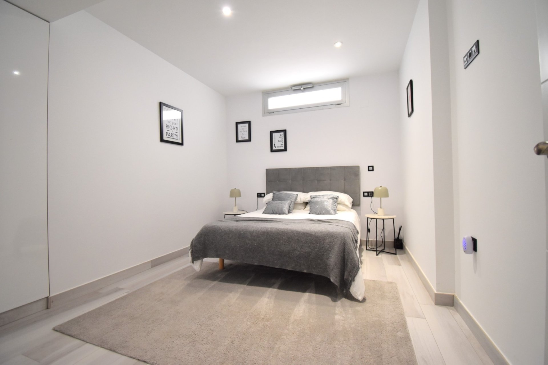 Herverkoop - Villa -
Orihuela Costa - Lomas de Cabo Roig