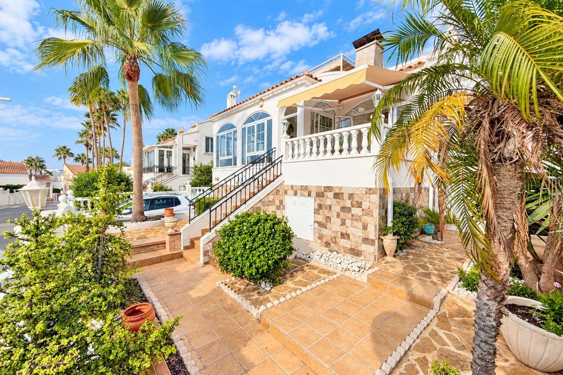 Herverkoop - Villa -
Orihuela Costa - Lomas de Cabo Roig