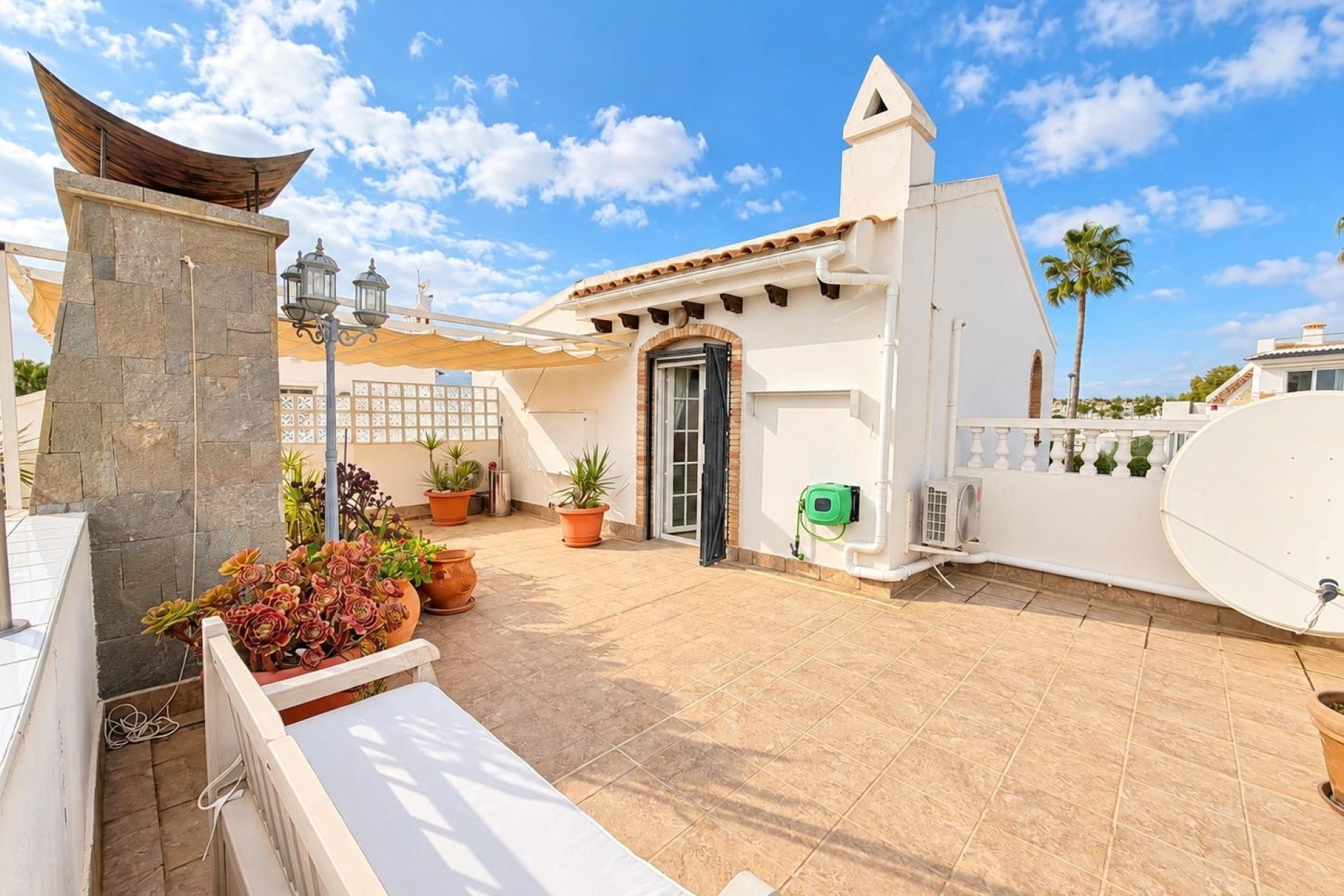 Herverkoop - Villa -
Orihuela Costa - Lomas de Cabo Roig