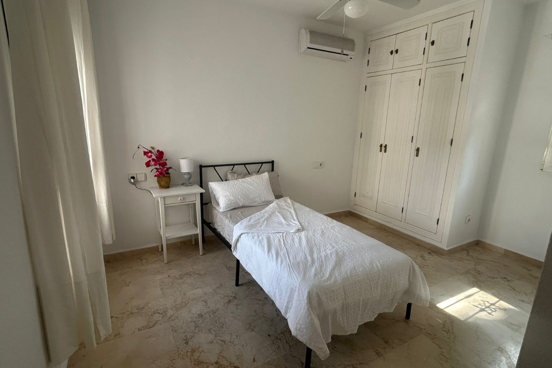 Herverkoop - Villa -
Orihuela Costa - Lomas De Campoamor-las Ramblas