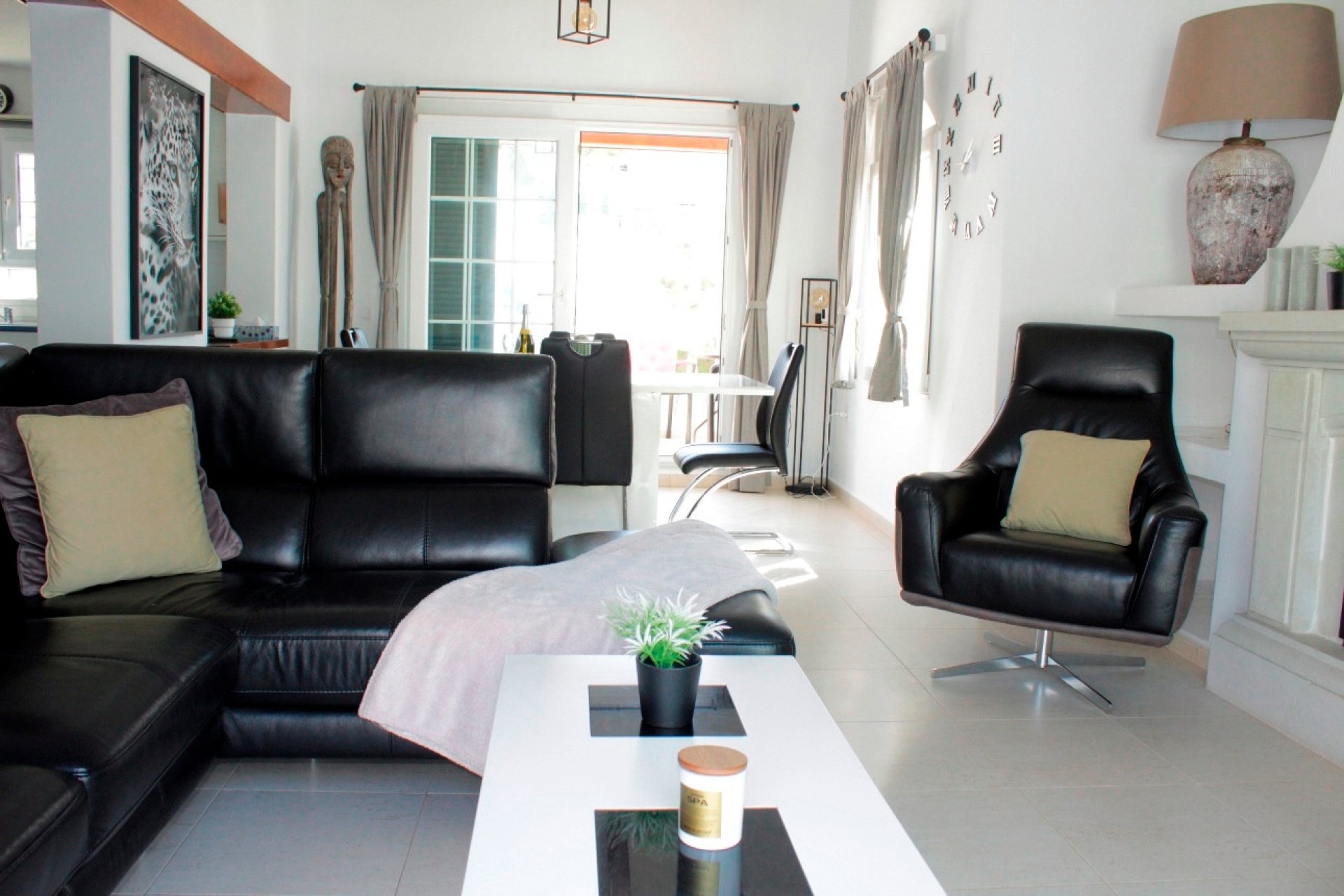 Herverkoop - Villa -
Orihuela Costa - Villamartin Fortuna