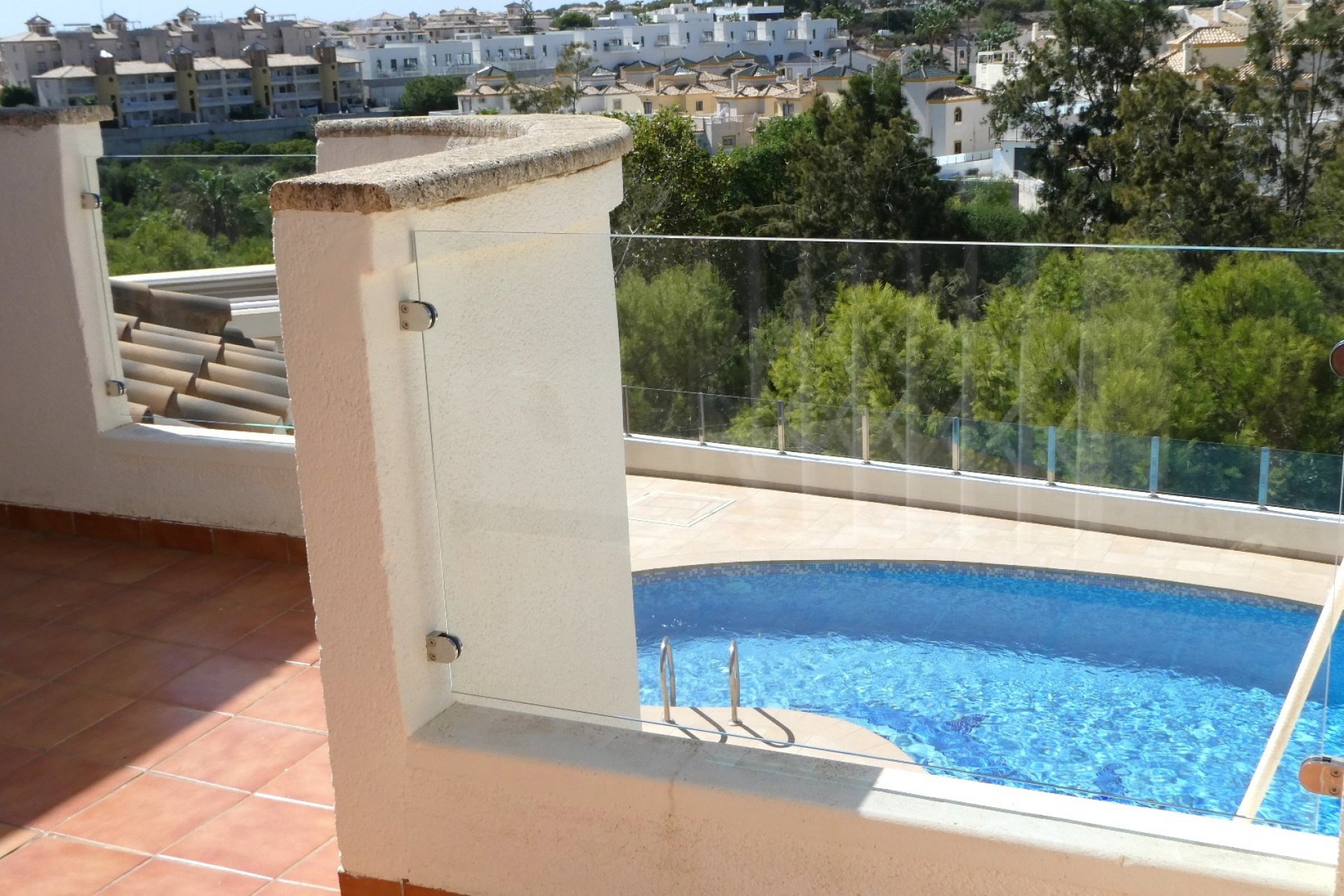 Herverkoop - Villa -
Orihuela Costa - Villamartin Los Dolses