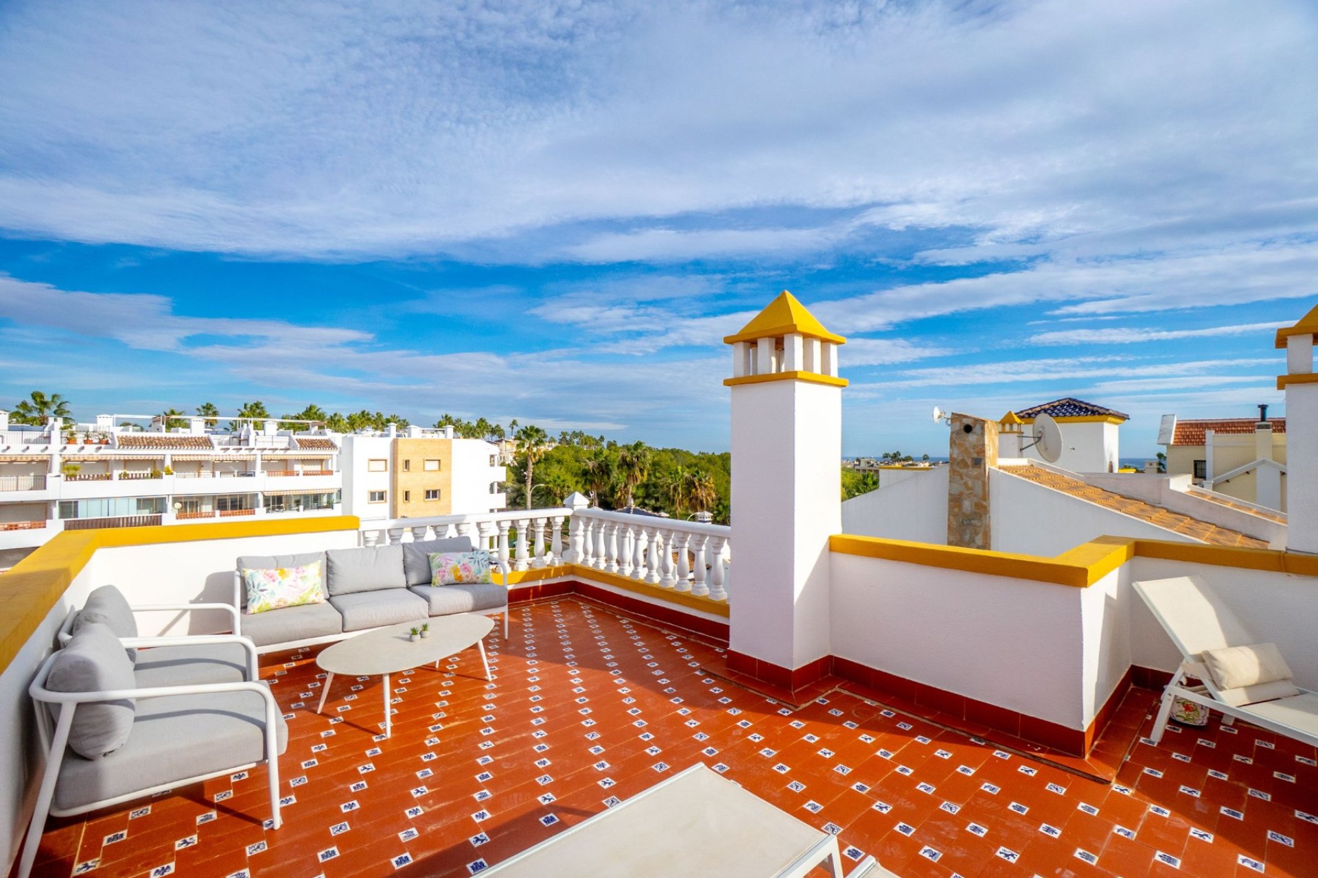 Herverkoop - Villa -
Orihuela Costa - Villamartin