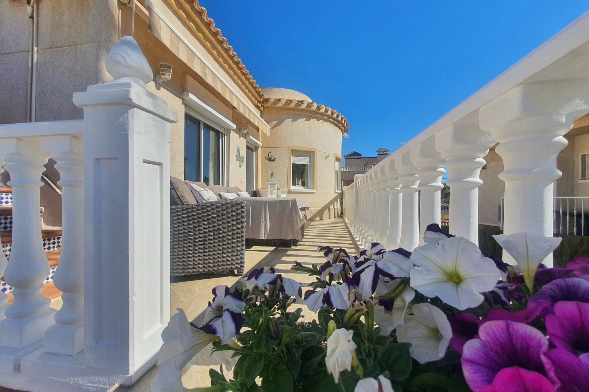 Herverkoop - Villa -
Orihuela Costa - Villamartin