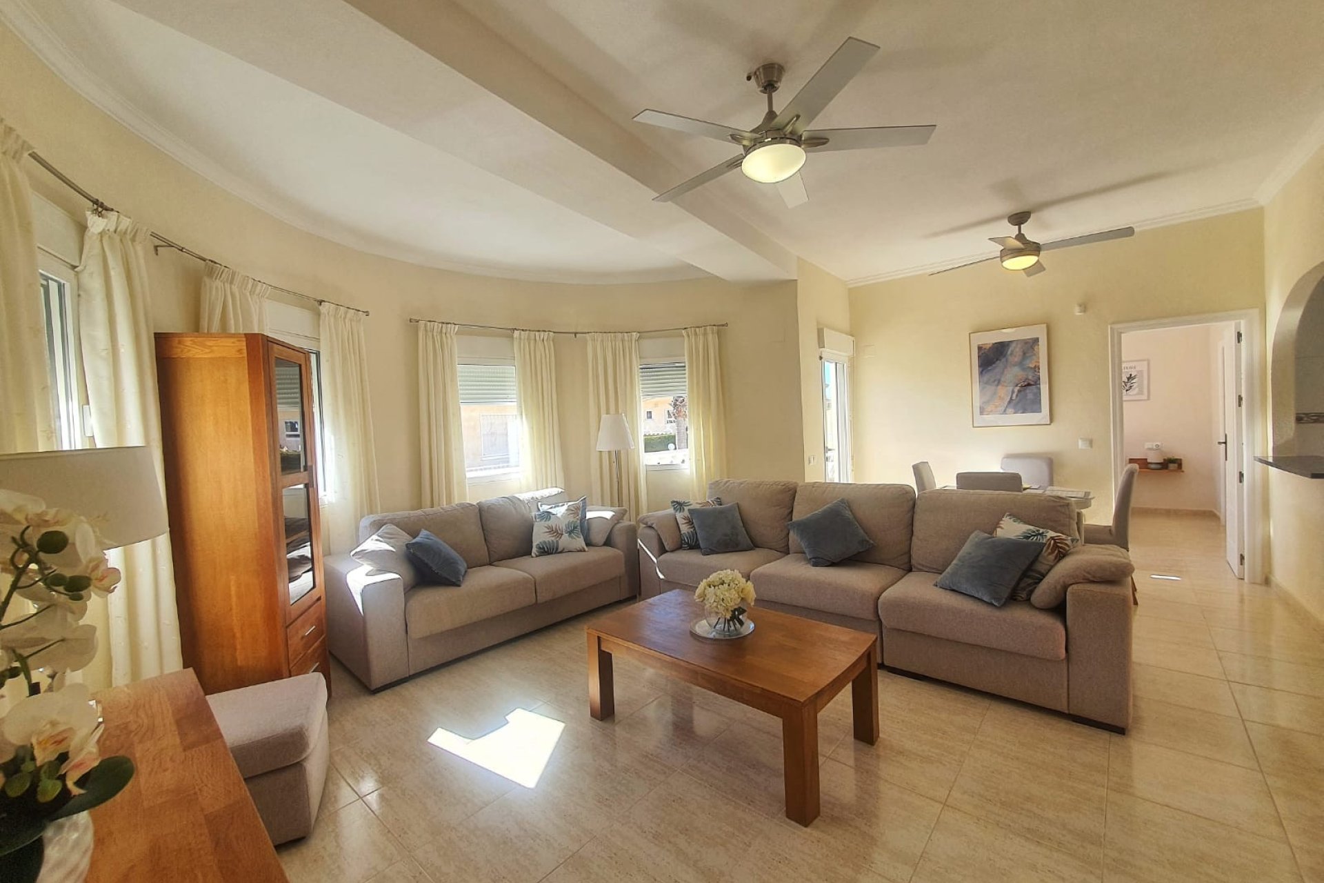 Herverkoop - Villa -
Orihuela Costa - Villamartin