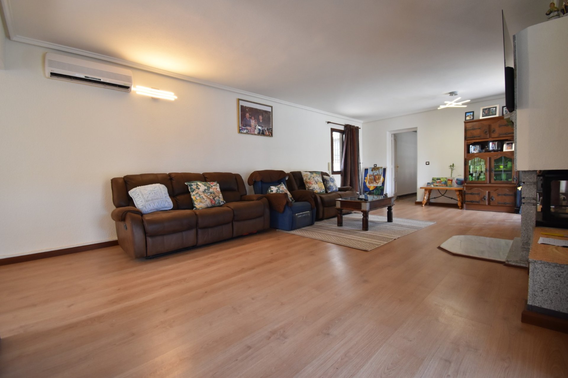 Herverkoop - Villa -
Orihuela Costa - Villamartin