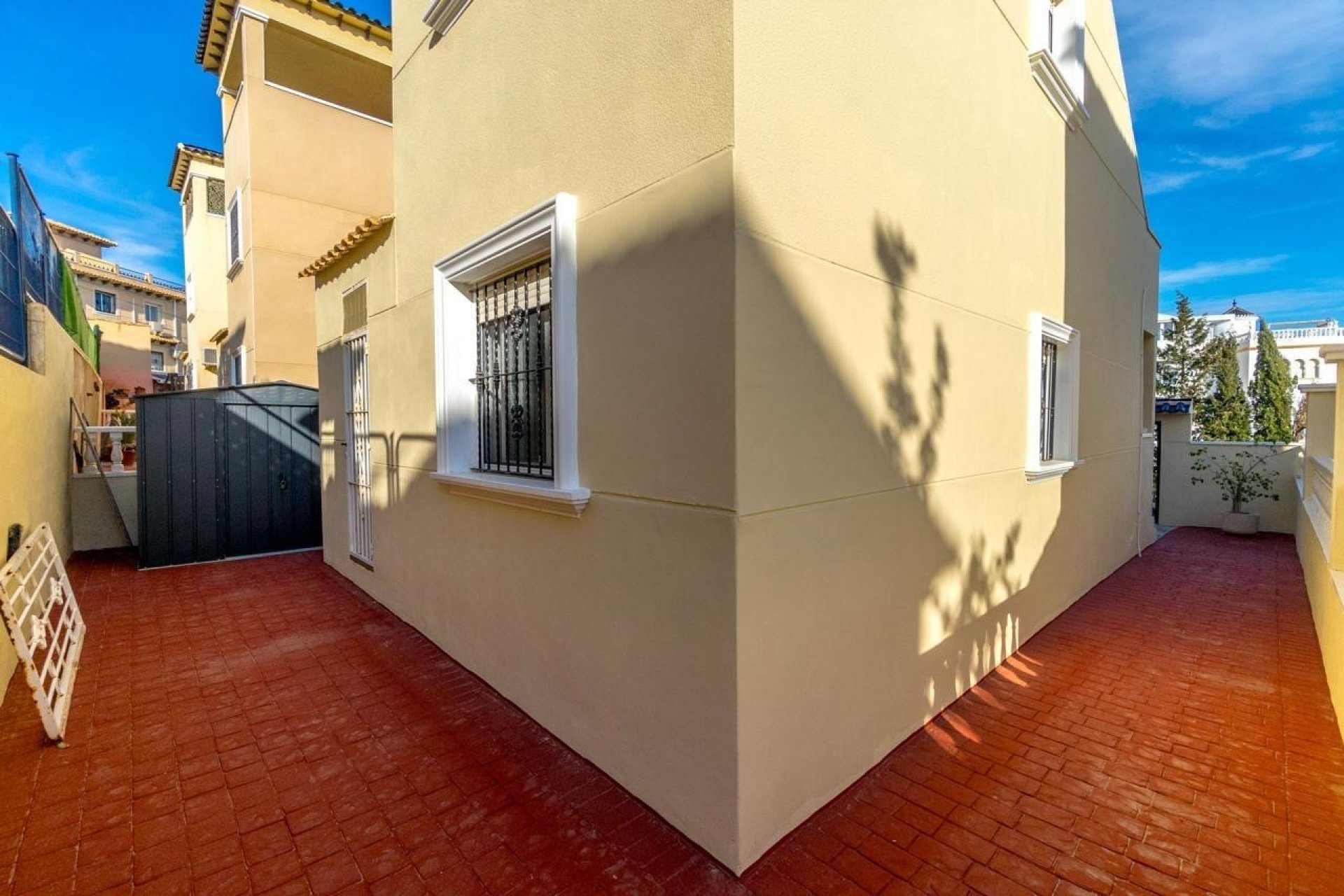 Herverkoop - Villa -
Orihuela Costa - Villamartin