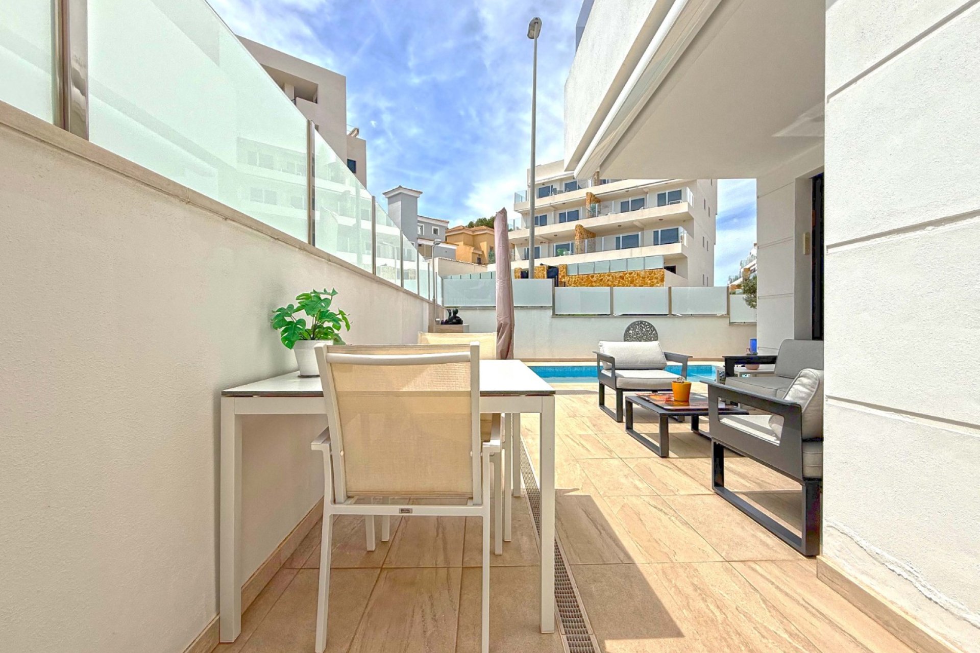 Herverkoop - Villa -
Orihuela Costa - Villamartin