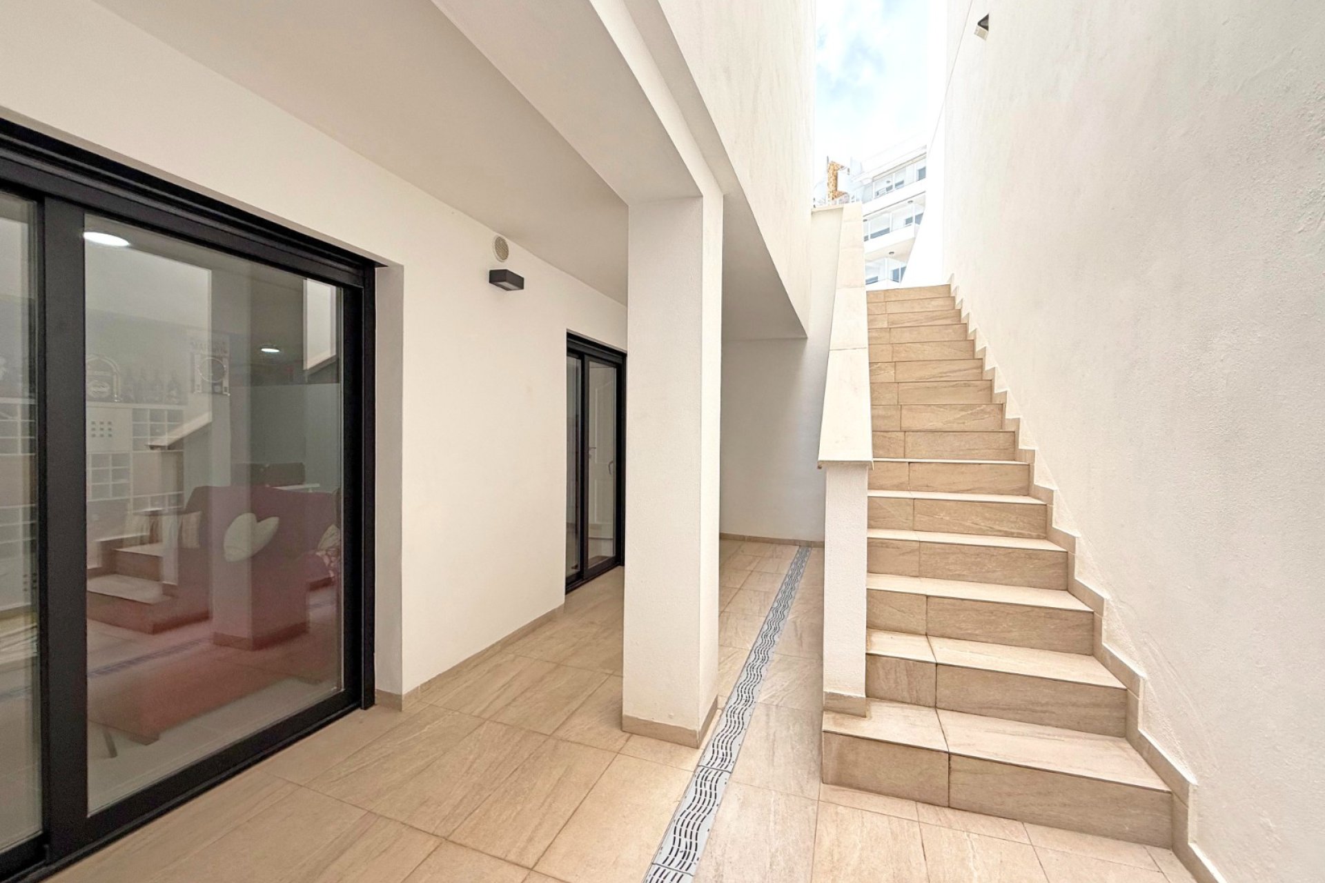Herverkoop - Villa -
Orihuela Costa - Villamartin