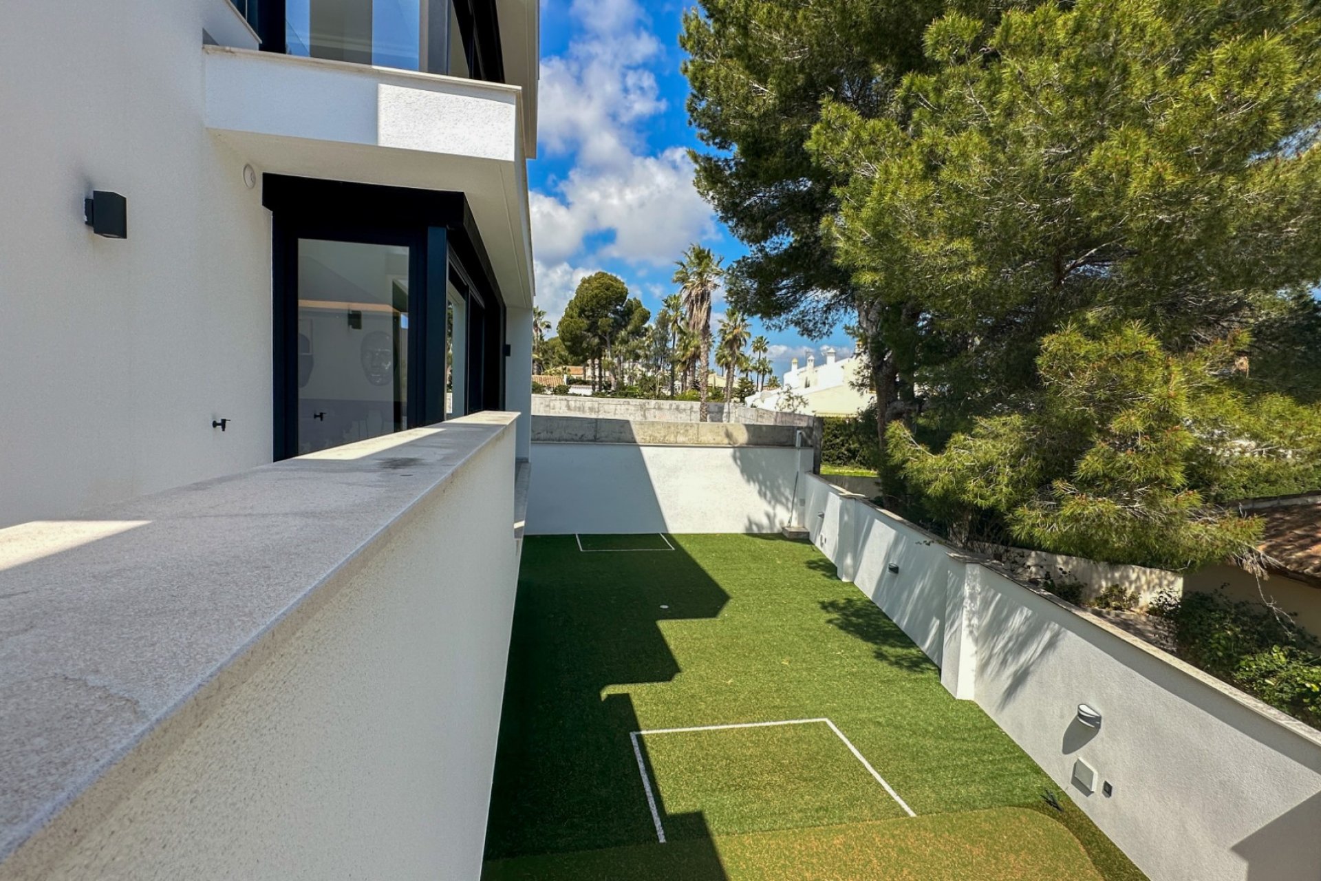 Herverkoop - Villa -
Orihuela Costa - Villamartin