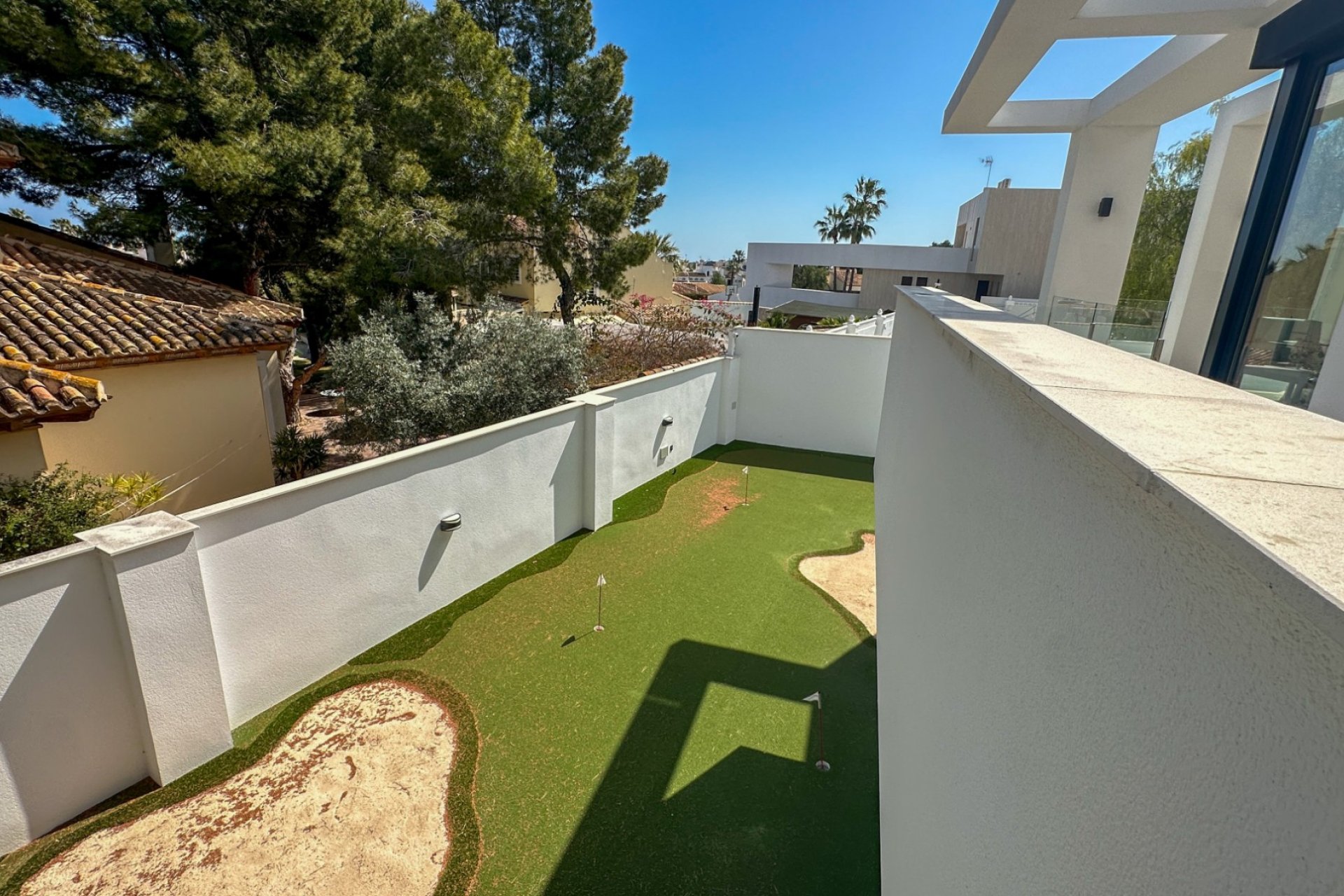 Herverkoop - Villa -
Orihuela Costa - Villamartin