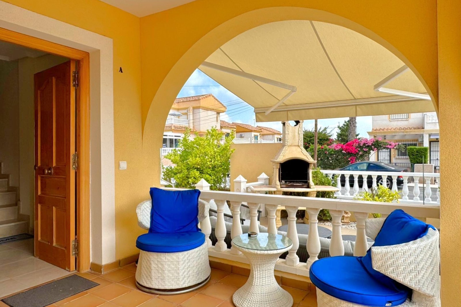 Herverkoop - Villa -
Orihuela Costa - Villamartin