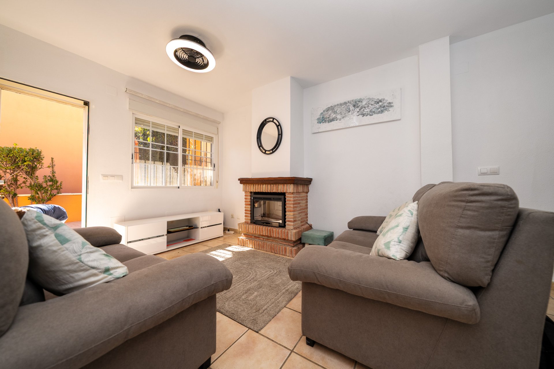 Herverkoop - Villa -
Playa Flamenca - Sportcentre