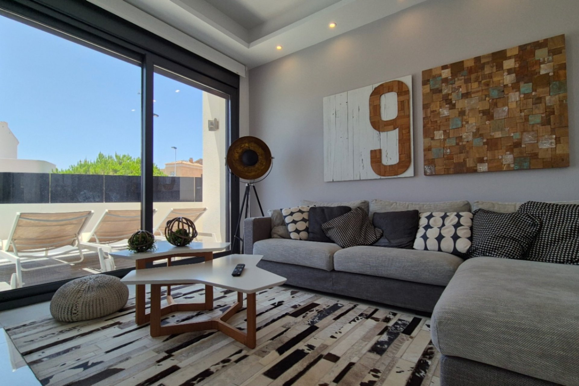 Herverkoop - Villa -
Torrevieja - Costa Blanca Sur