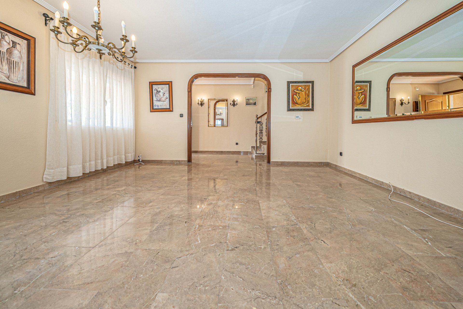 Herverkoop - Villa -
Torrevieja - El Chaparral