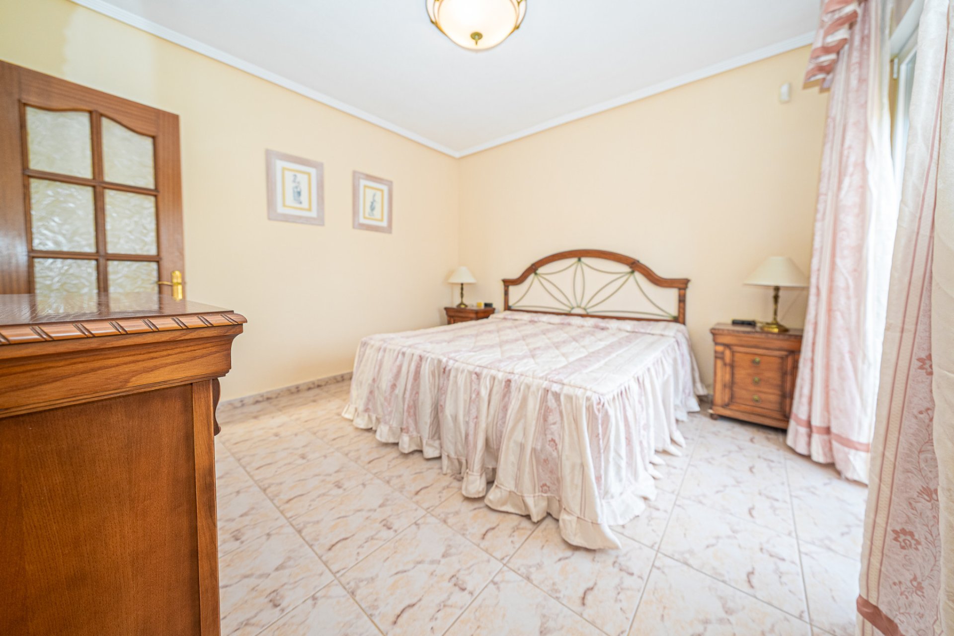 Herverkoop - Villa -
Torrevieja - El Chaparral