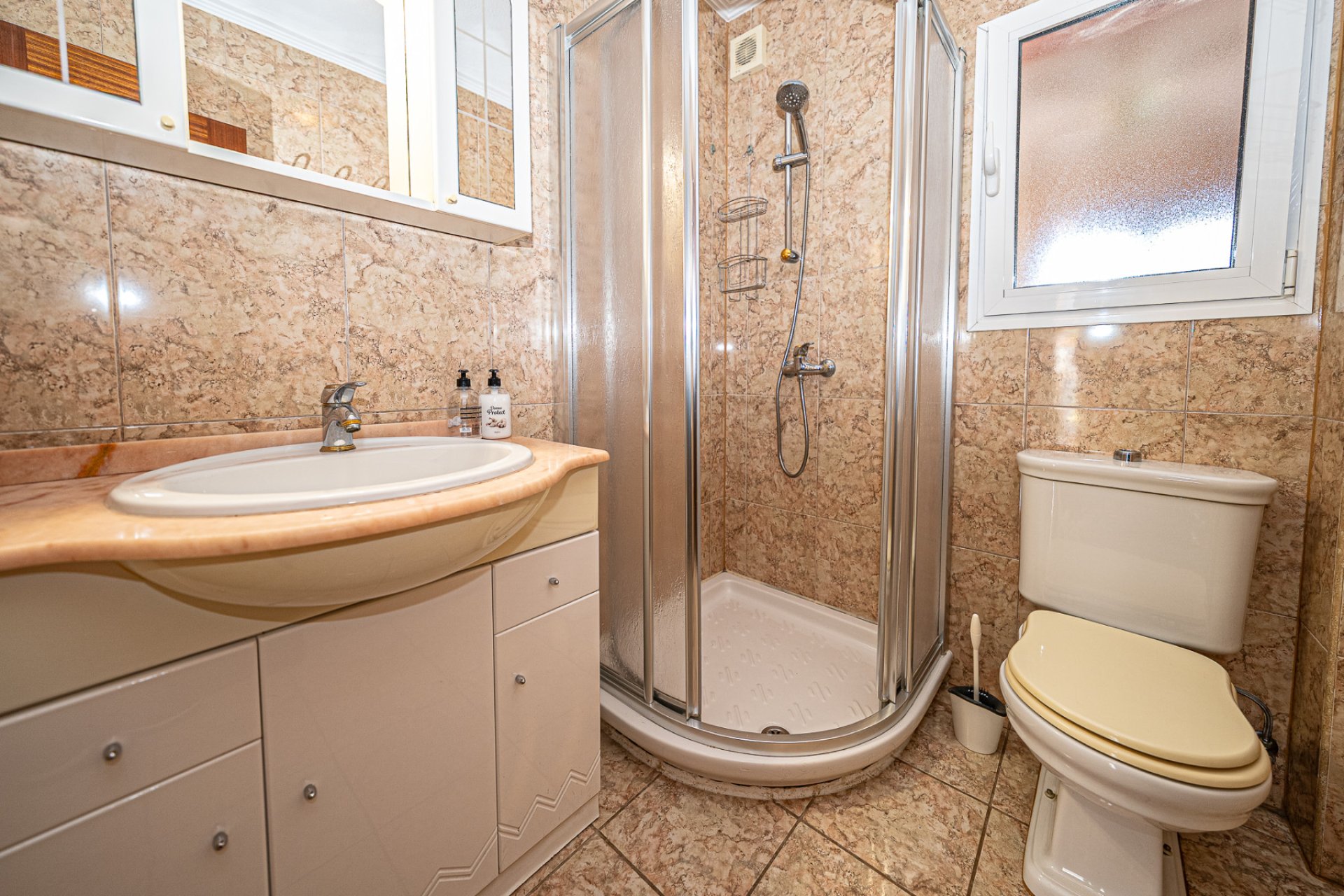 Herverkoop - Villa -
Torrevieja - El Chaparral