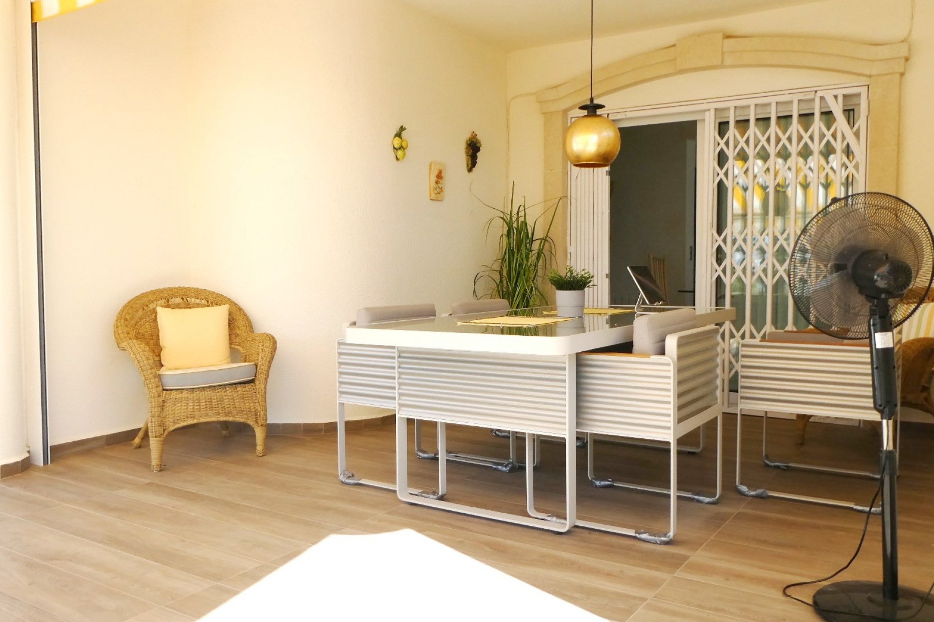 Herverkoop - Villa -
Villamartín - Los Dolses