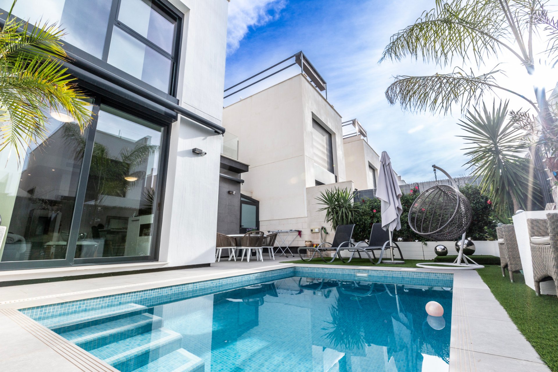 Herverkoop - Villa -
Villamartin - Pau 26