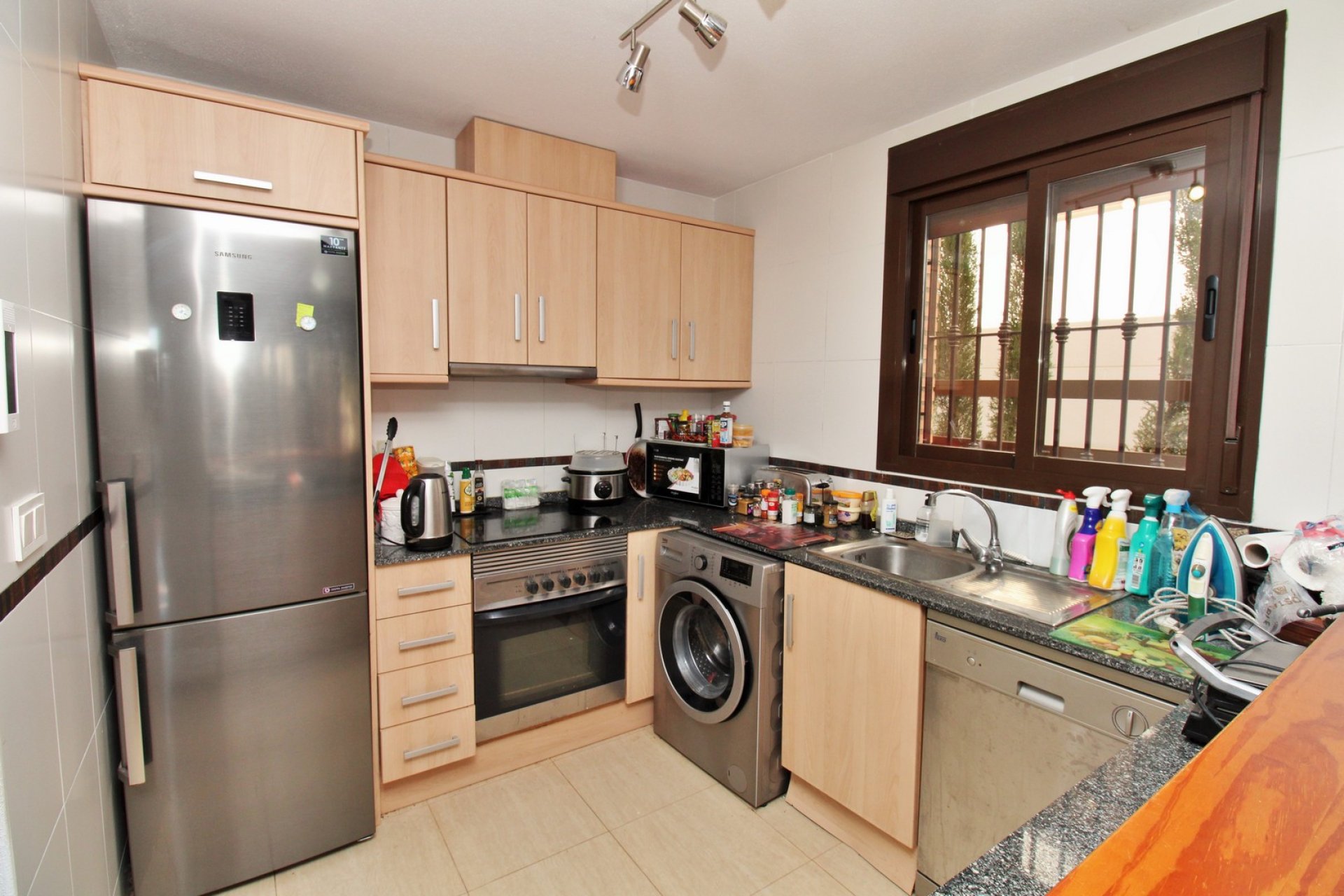 Herverkoop - Villa -
Villamartín - Pau 8