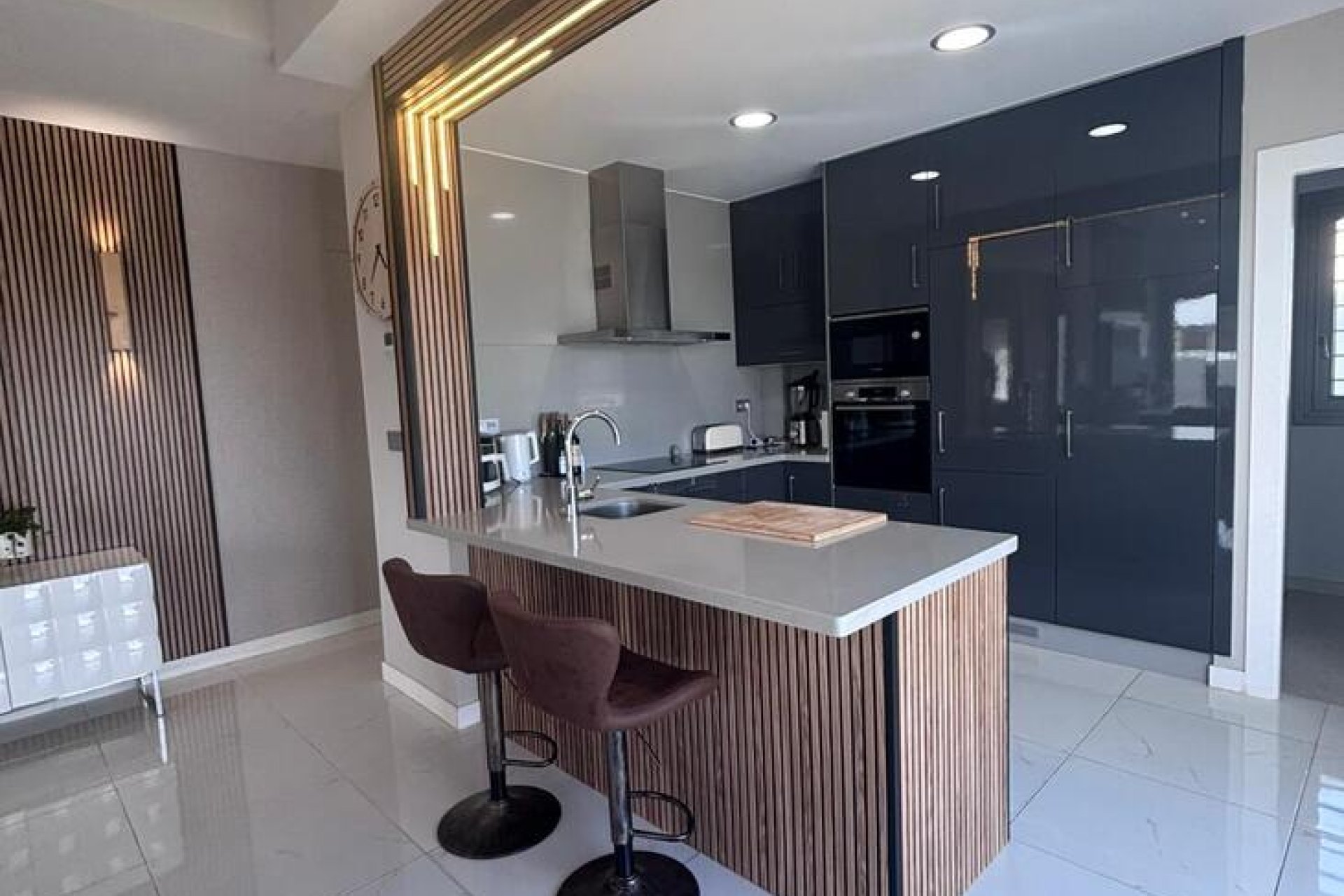 Herverkoop - Villa -
Villamartín - PAU 8