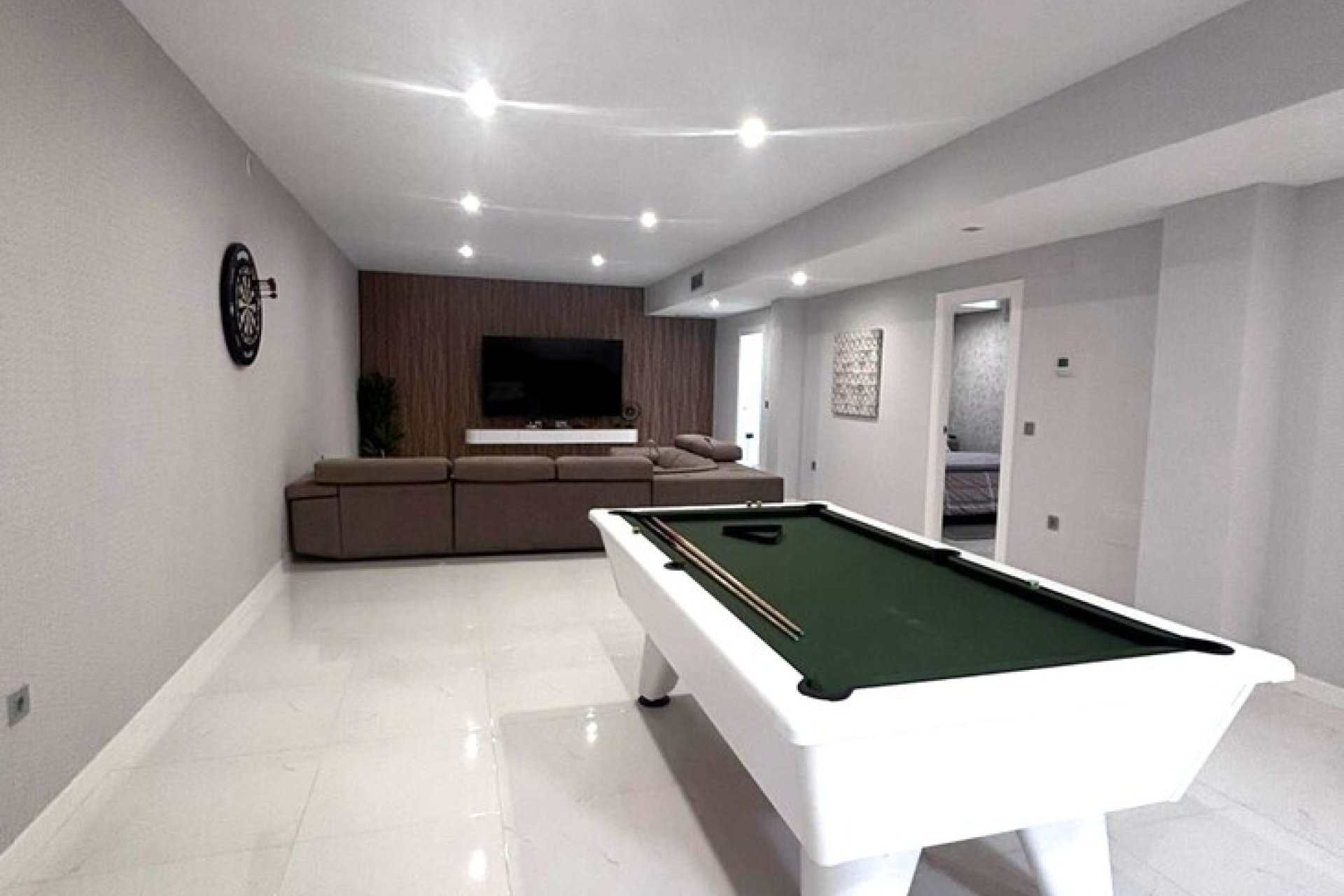 Herverkoop - Villa -
Villamartín - PAU 8