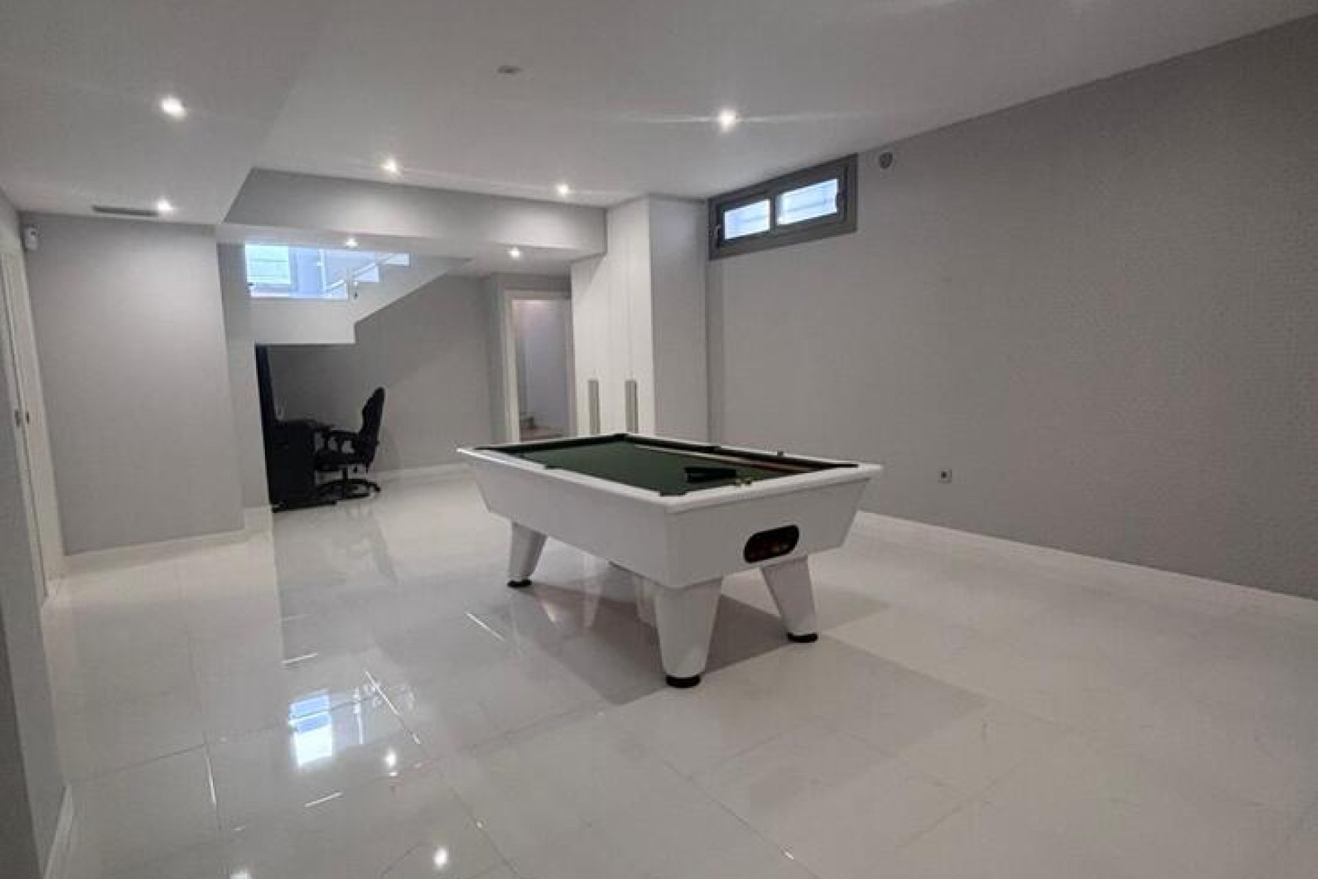 Herverkoop - Villa -
Villamartín - PAU 8