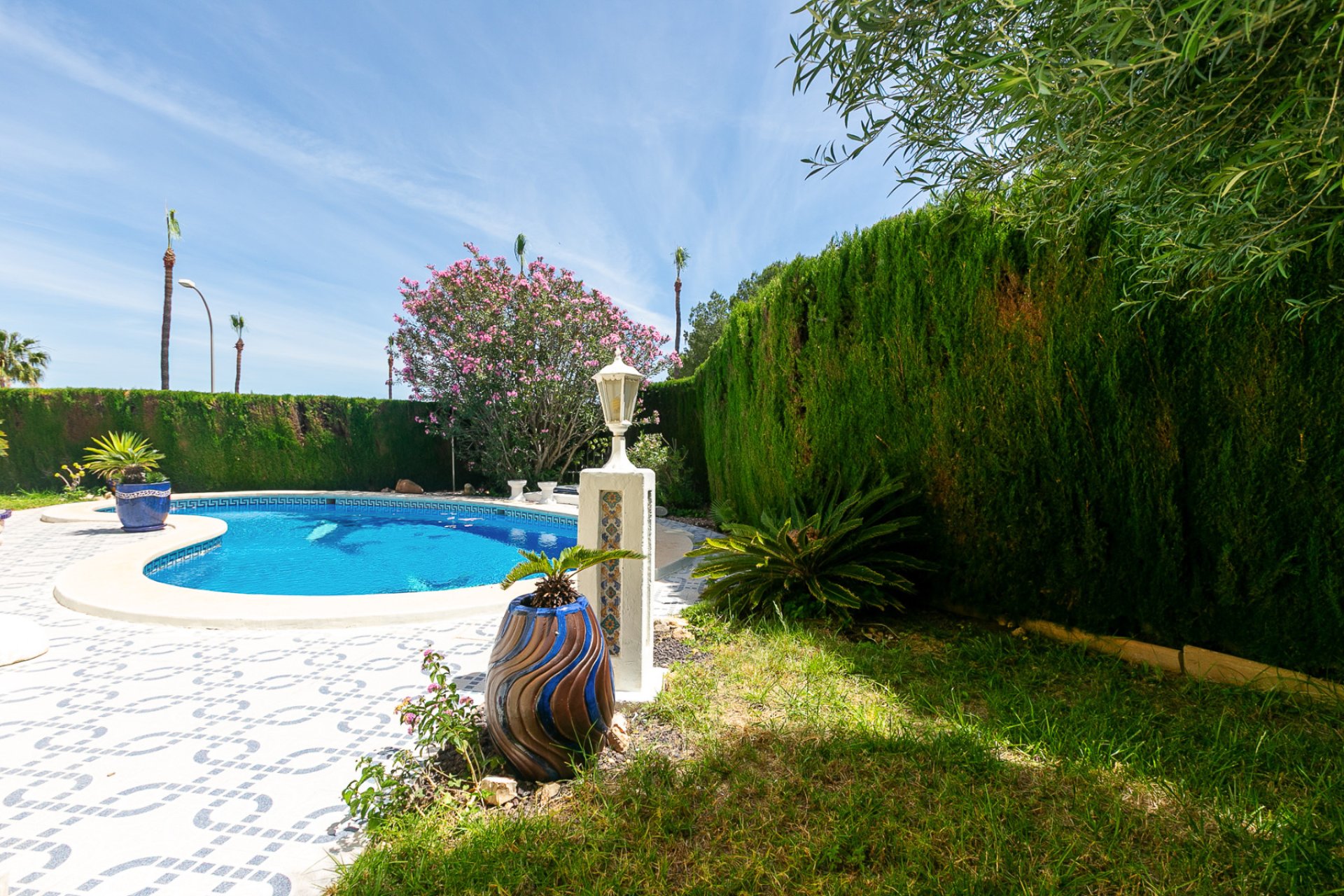 Herverkoop - Villa -
Villamartín - Rioja