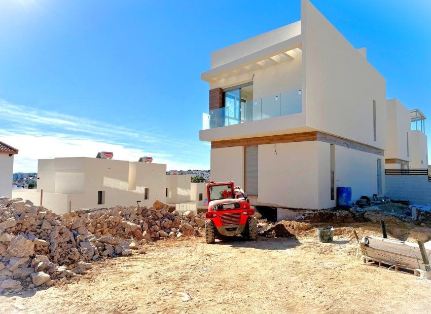 Herverkoop - Villa -
Villamartín - Villamartin