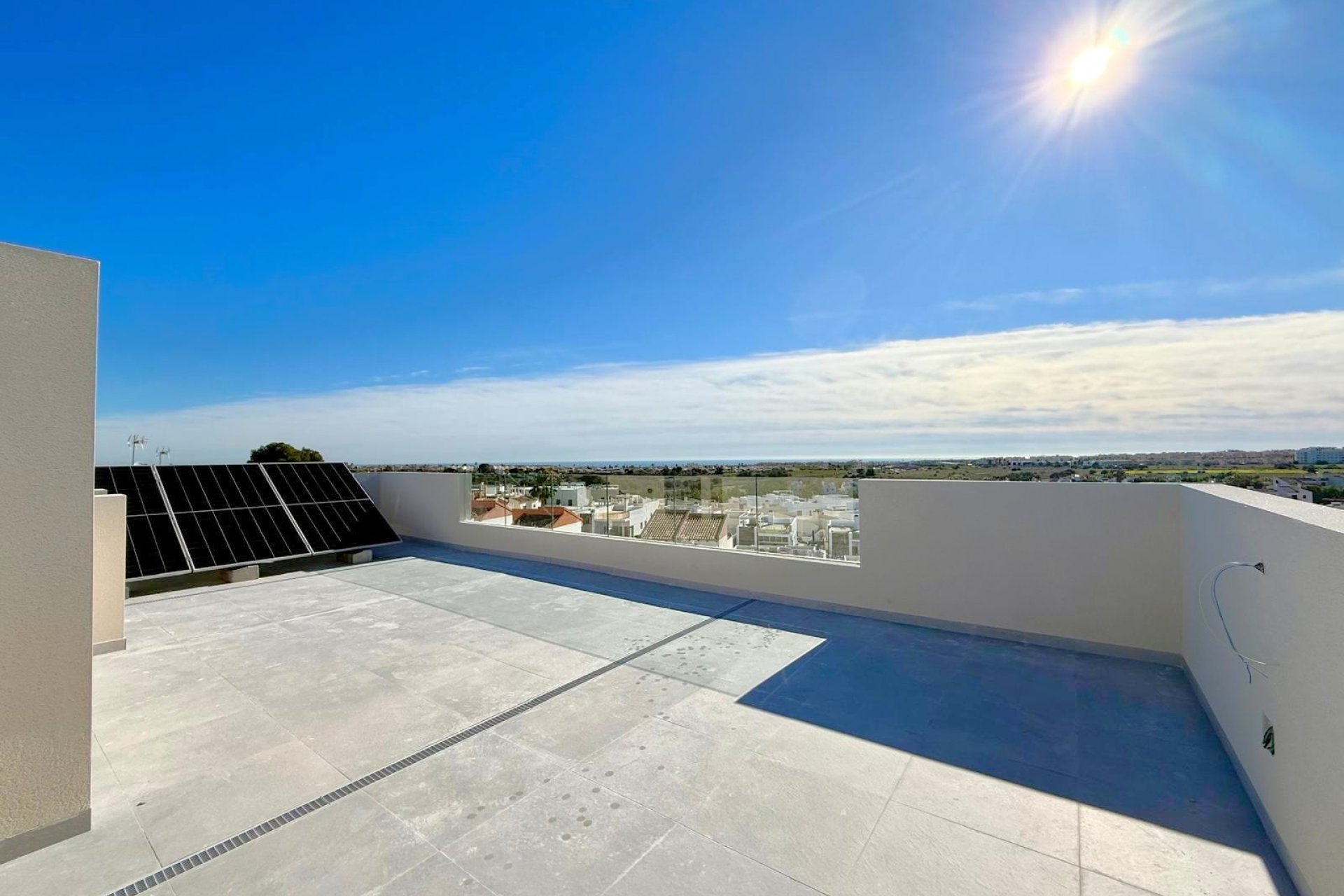 Herverkoop - Villa -
Villamartín - Villamartin