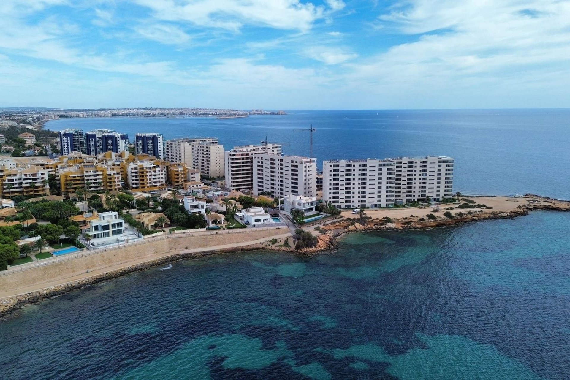 Neue Gebäude - Apartment - Penthouse -
Torrevieja - Punta Prima