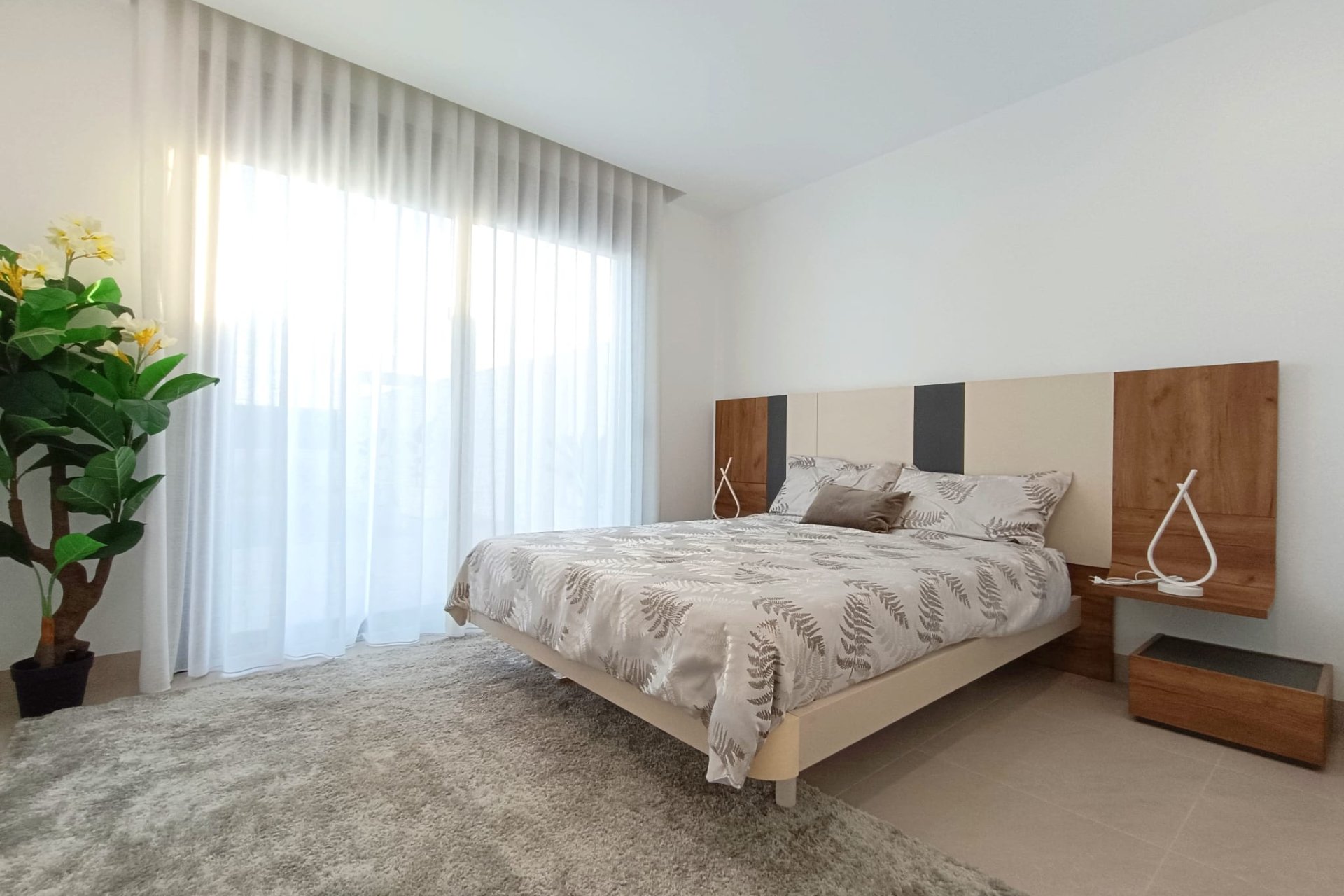 Neue Gebäude - Stadthaus -
Benijofar