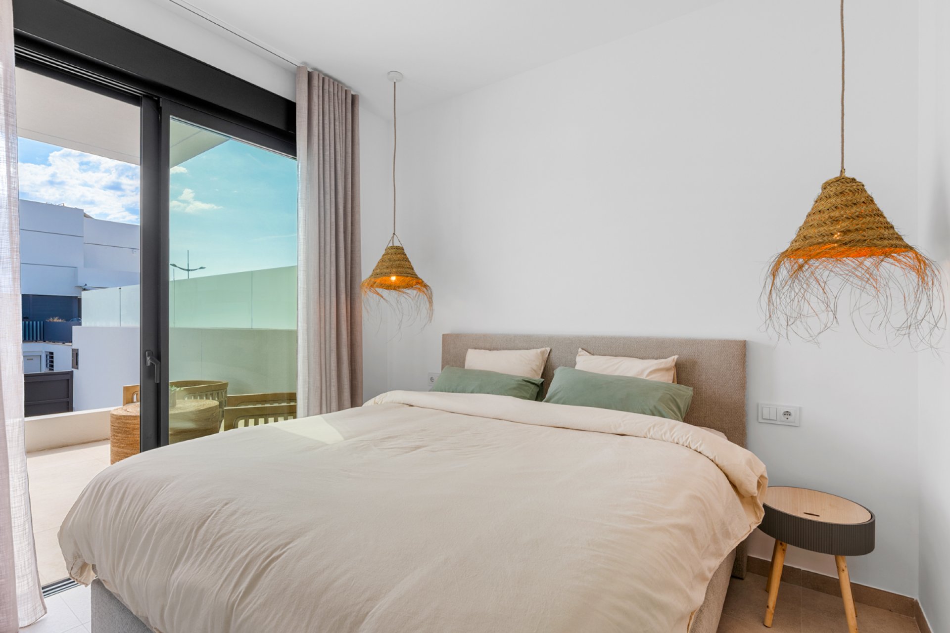 Neue Gebäude - Stadthaus -
Dolores