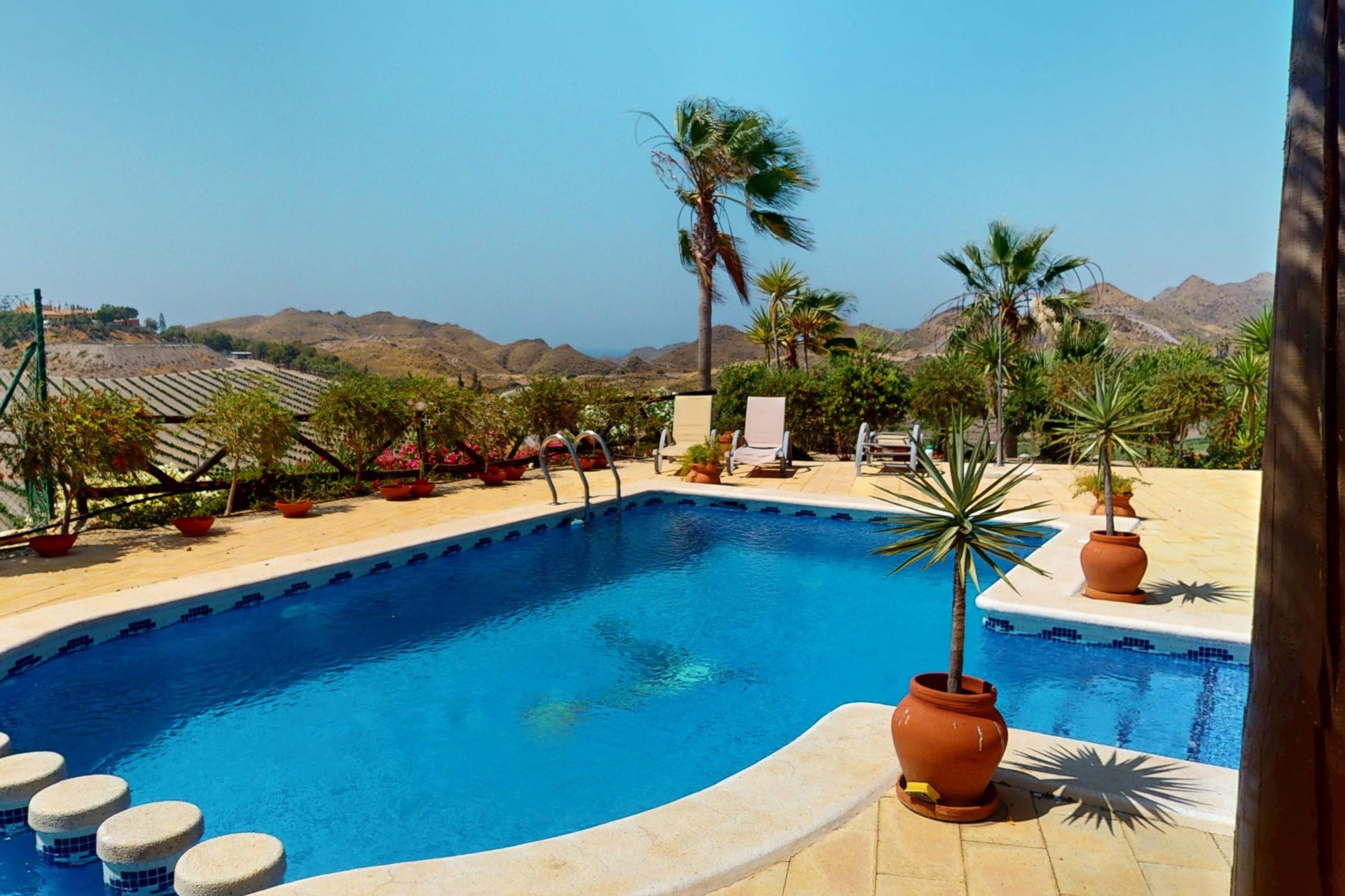 Neue Gebäude - Villa -
Águilas