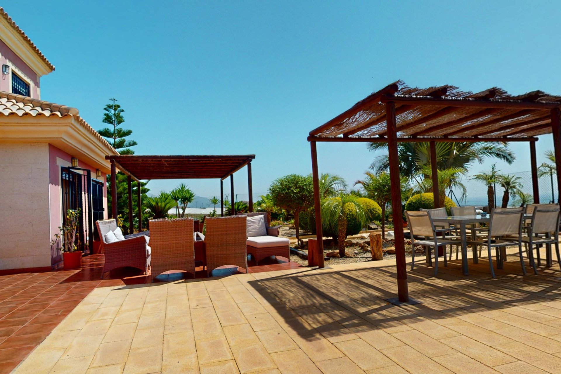 Neue Gebäude - Villa -
Águilas