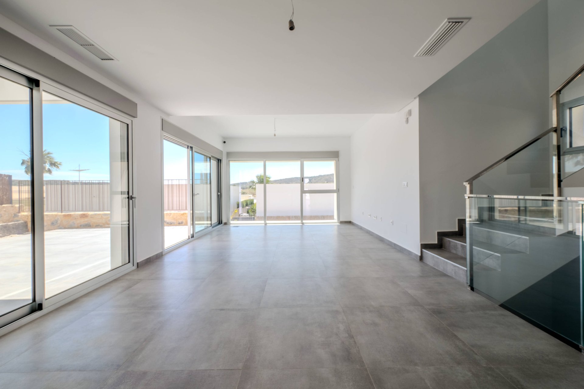 Neue Gebäude - Villa -
Algorfa