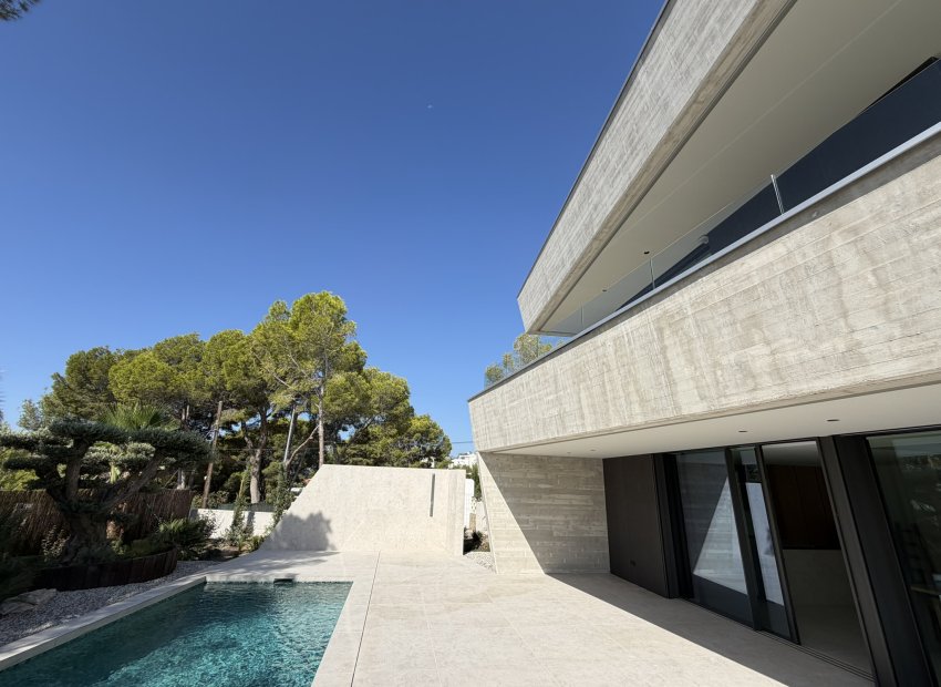 Neue Gebäude - Villa -
Altea