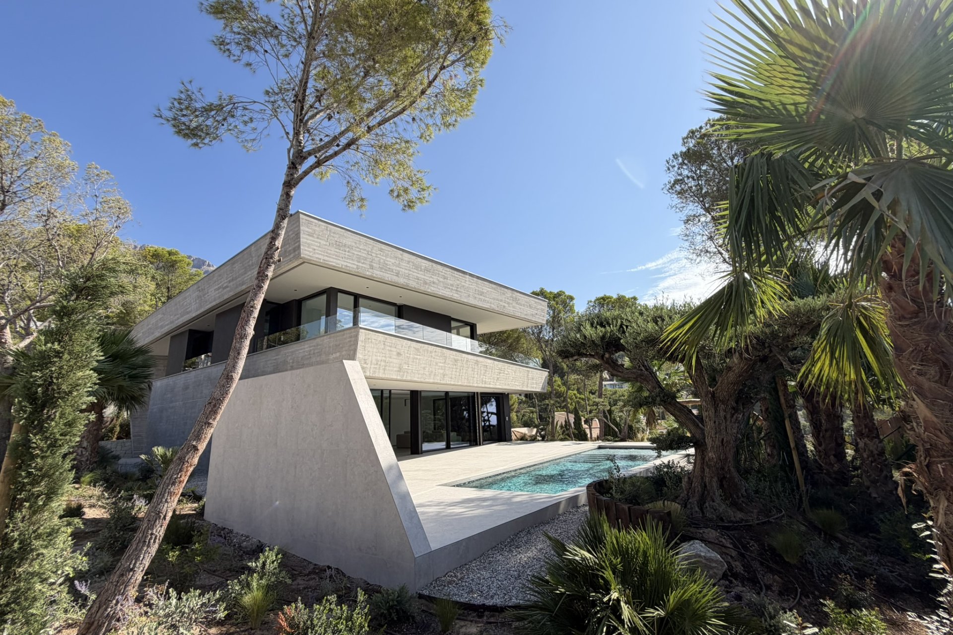 Neue Gebäude - Villa -
Altea