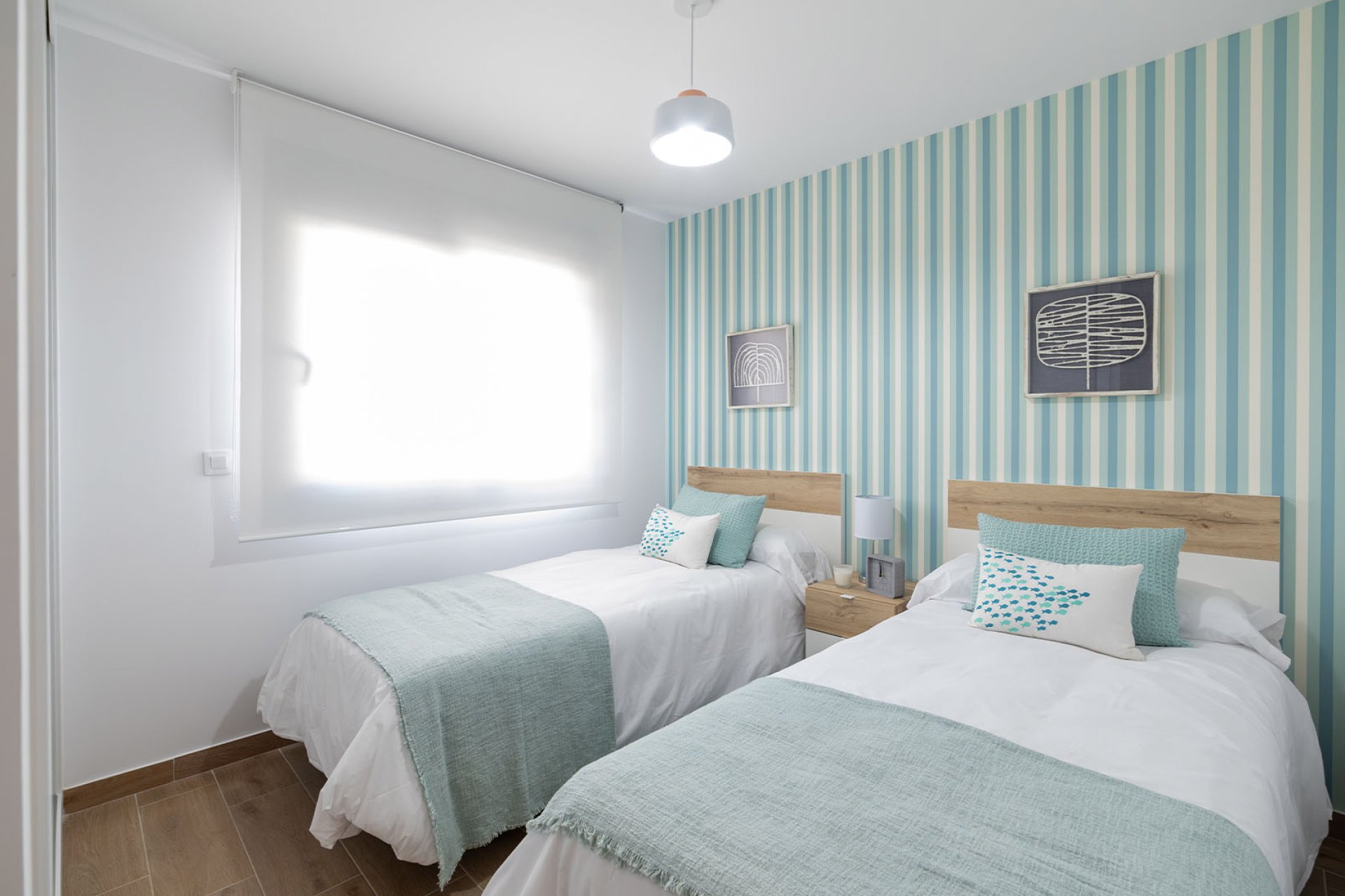 Neue Gebäude - Villa -
Busot