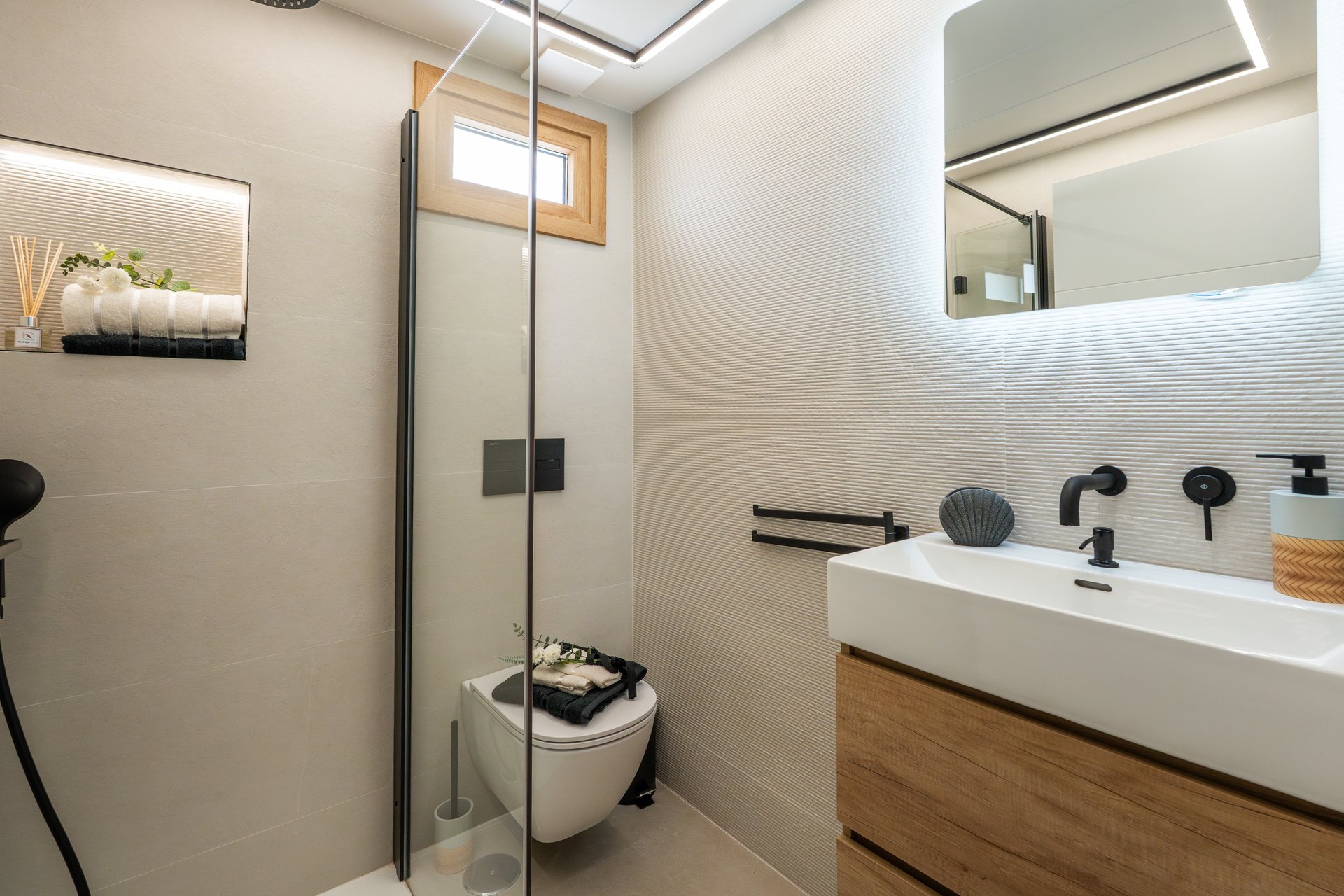 Neue Gebäude - Villa -
Campoamor