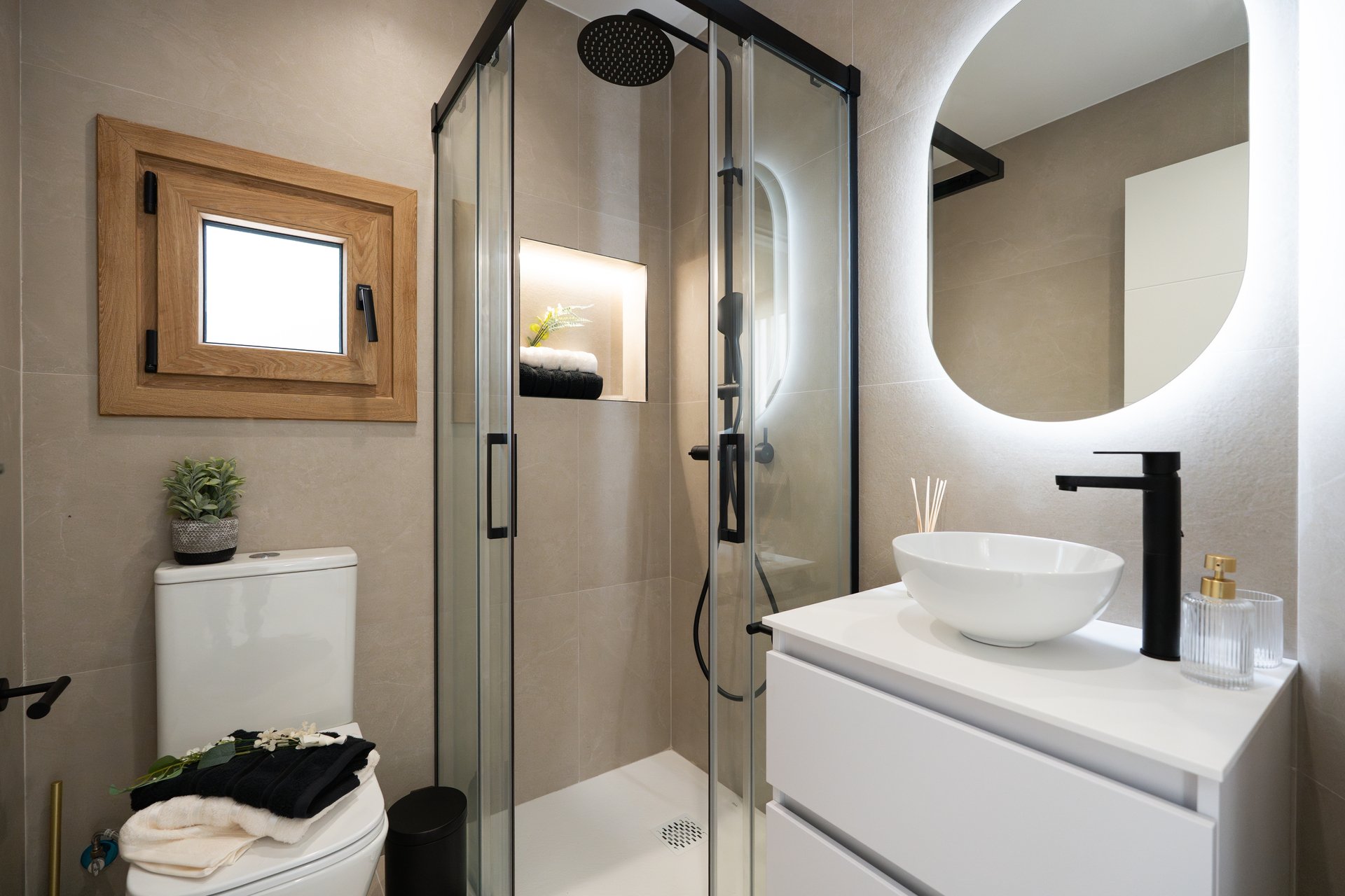 Neue Gebäude - Villa -
Campoamor