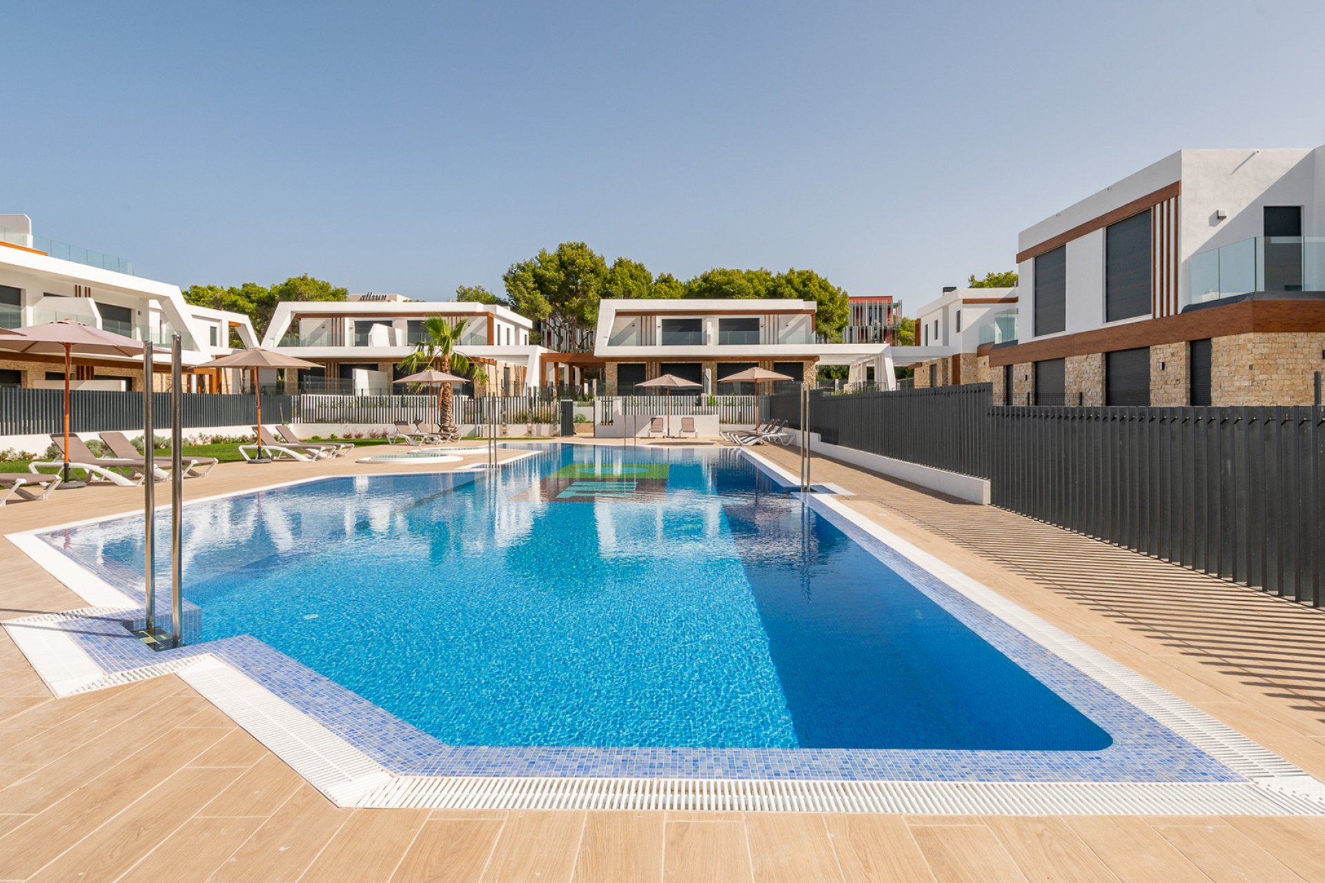 Neue Gebäude - Villa -
Capdepera - Spain