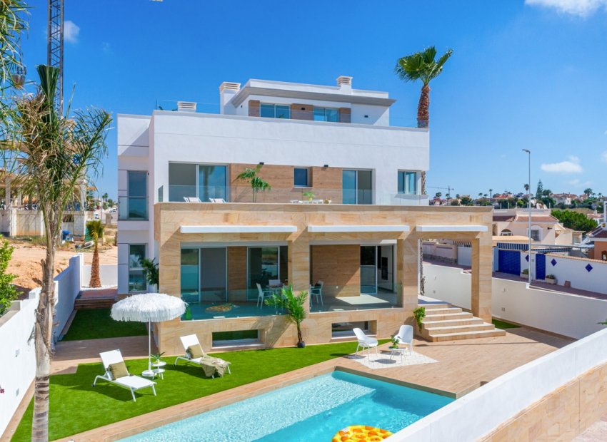 Neue Gebäude - Villa -
Cuidad Quesada  - Dona Pepa