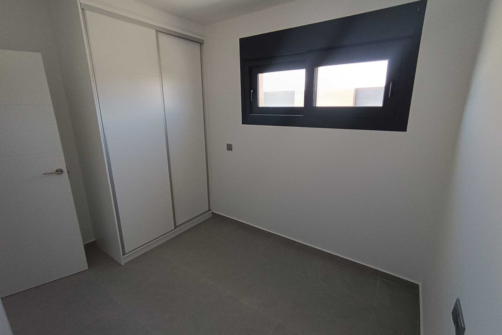 Neue Gebäude - Villa -
Daya Nueva