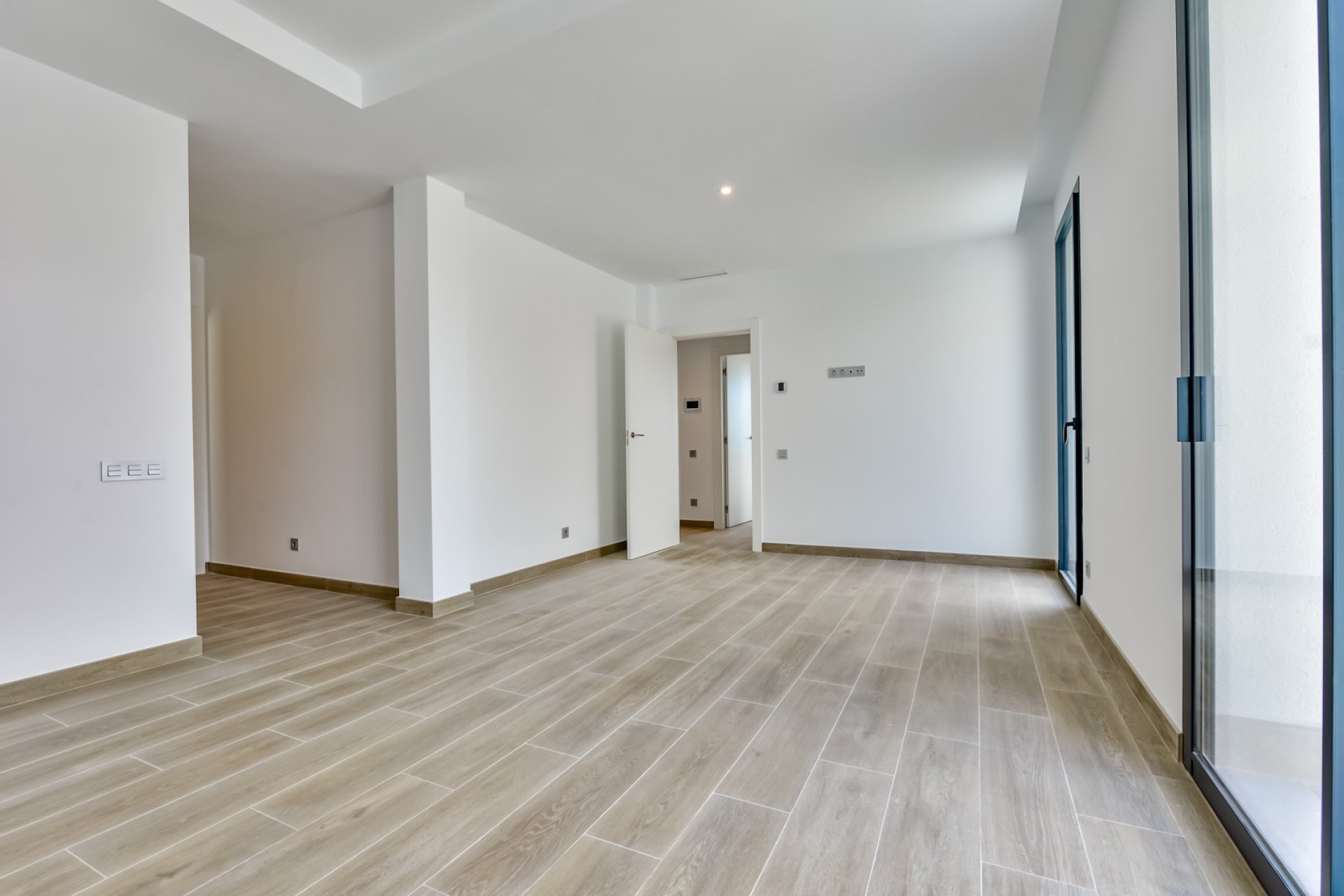 Neue Gebäude - Villa -
Finestrat